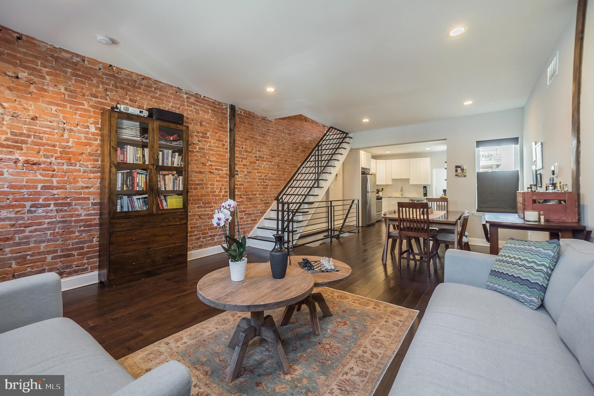 POINT BREEZE - Residential Lease