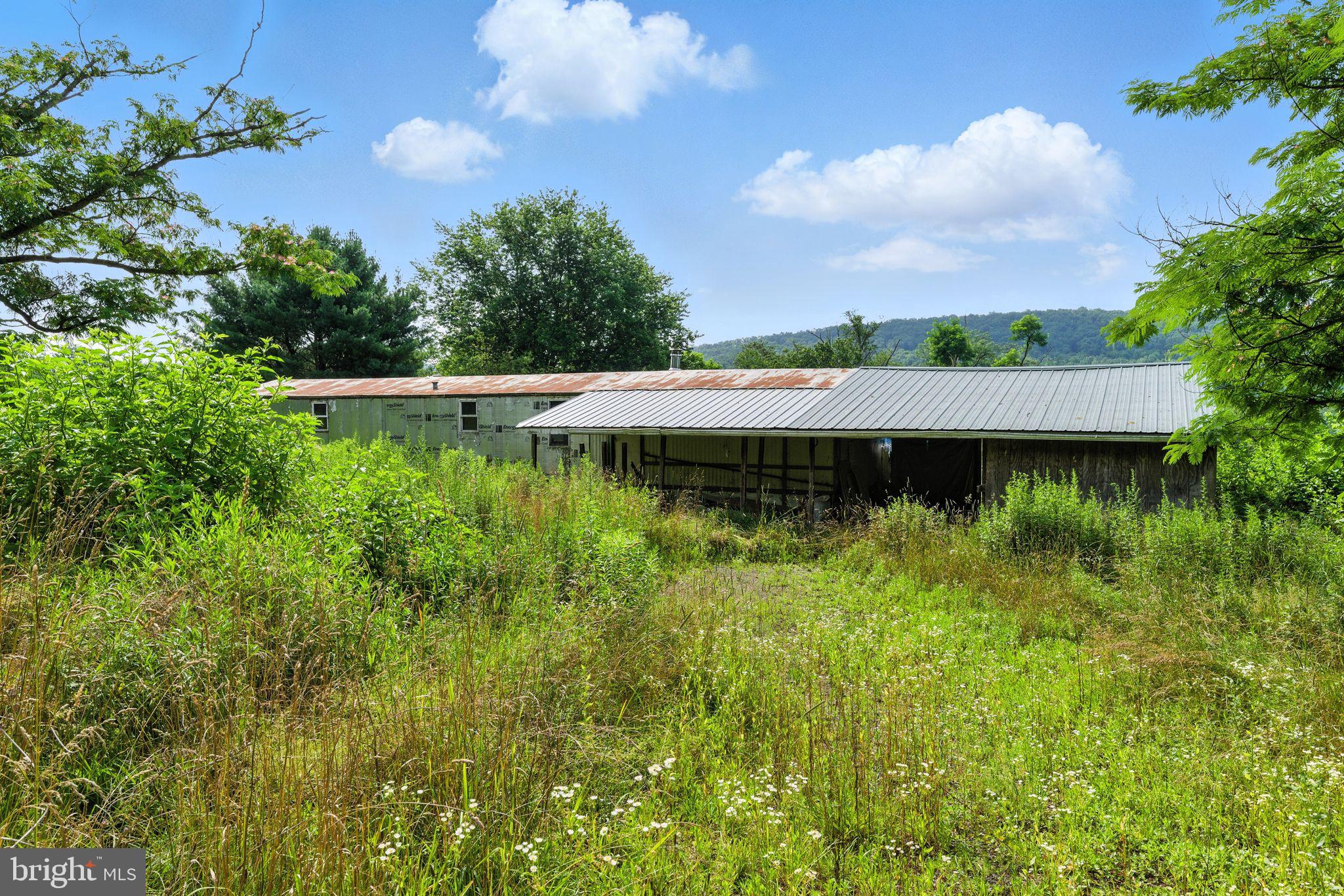 40 RIDGE ROAD