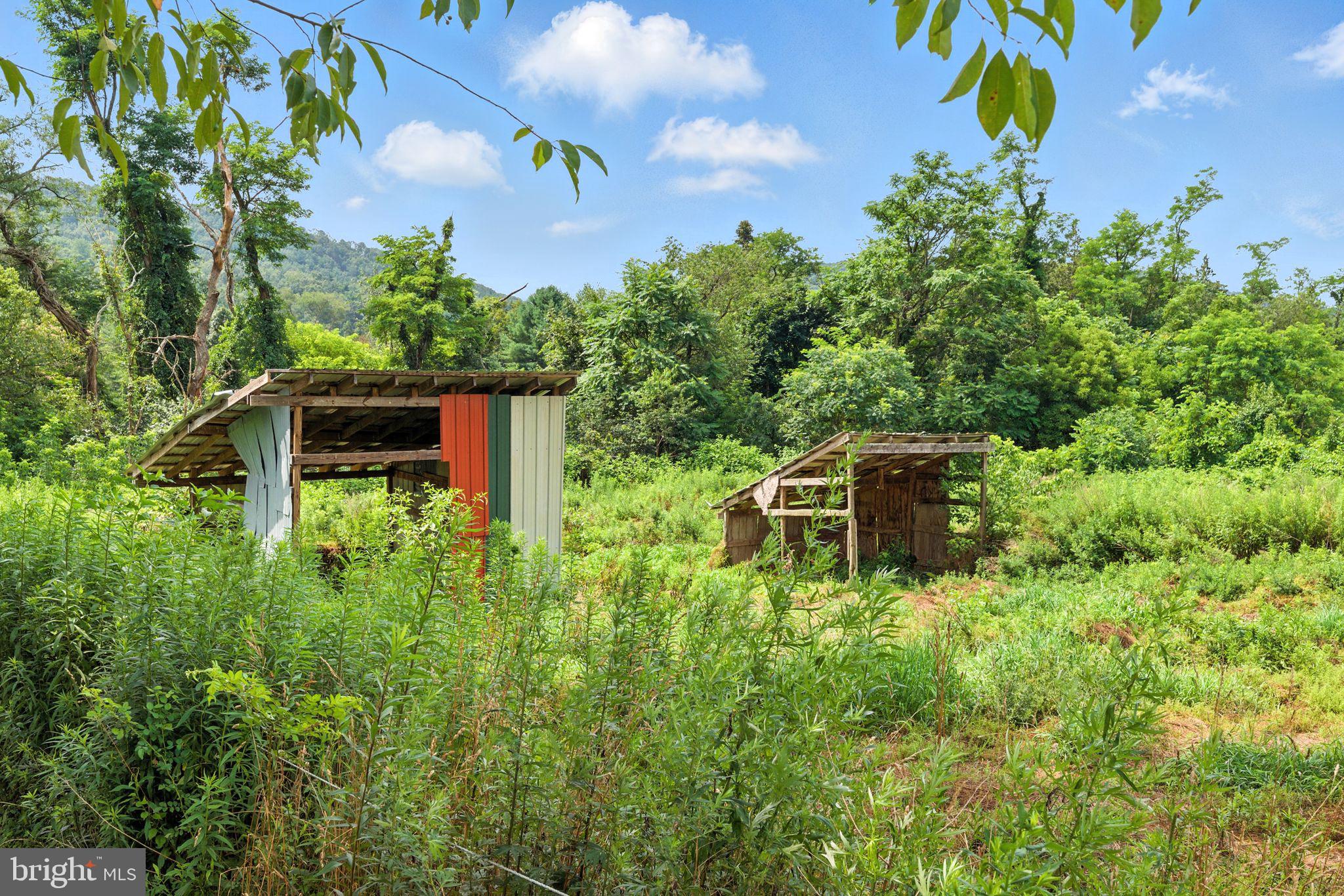 40 RIDGE ROAD