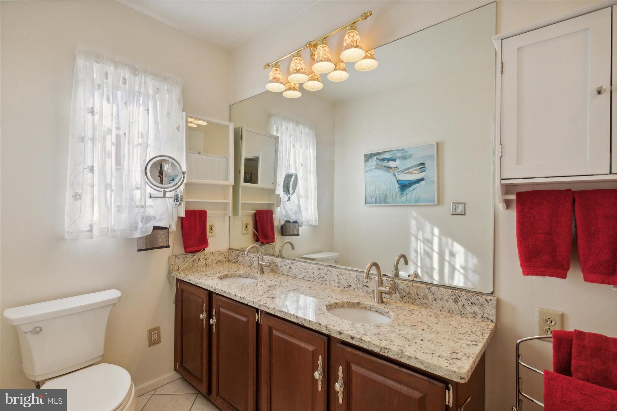 FRANKLIN HOLLOW - Residential