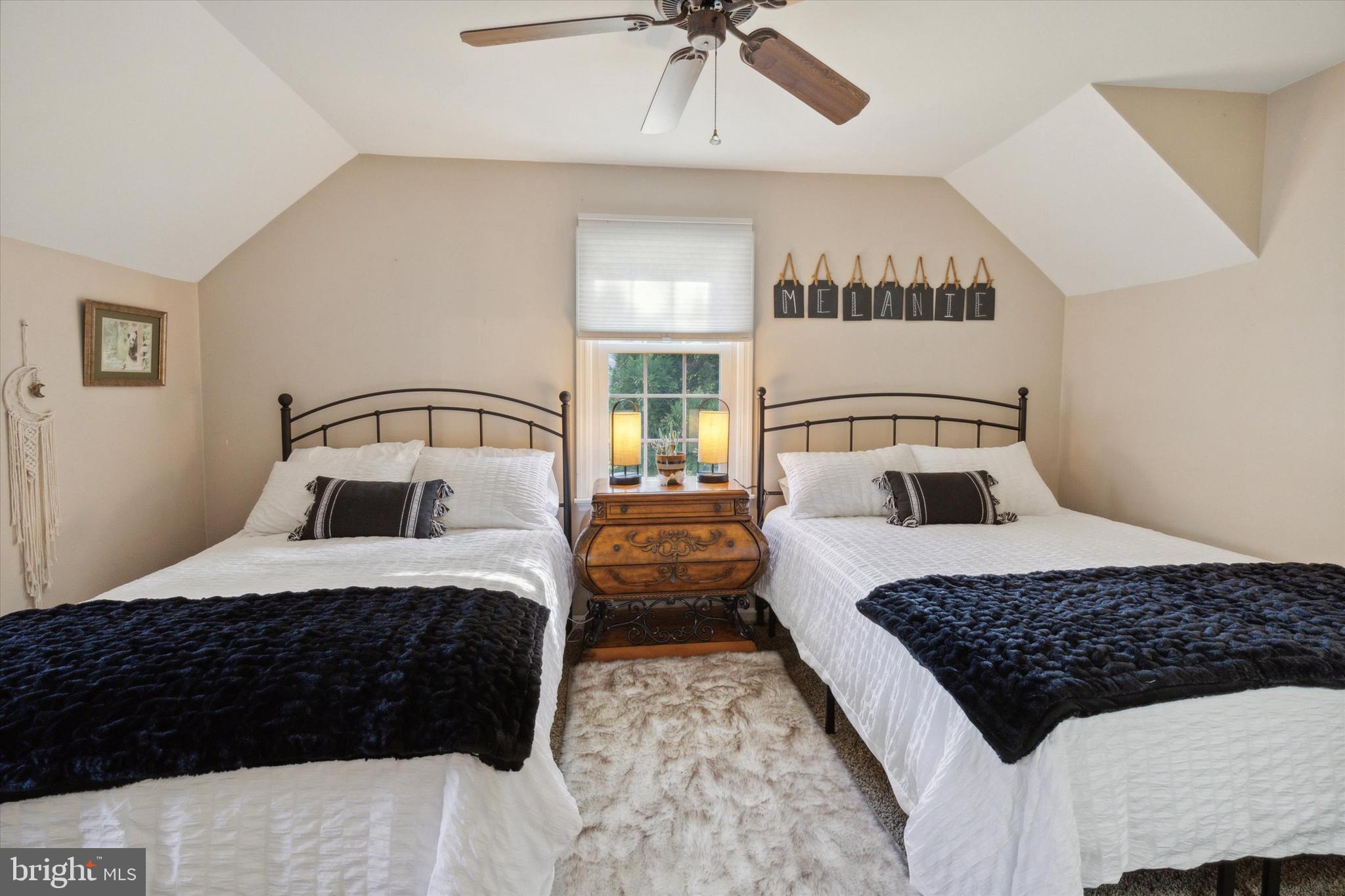 FRANKLIN HOLLOW - Residential