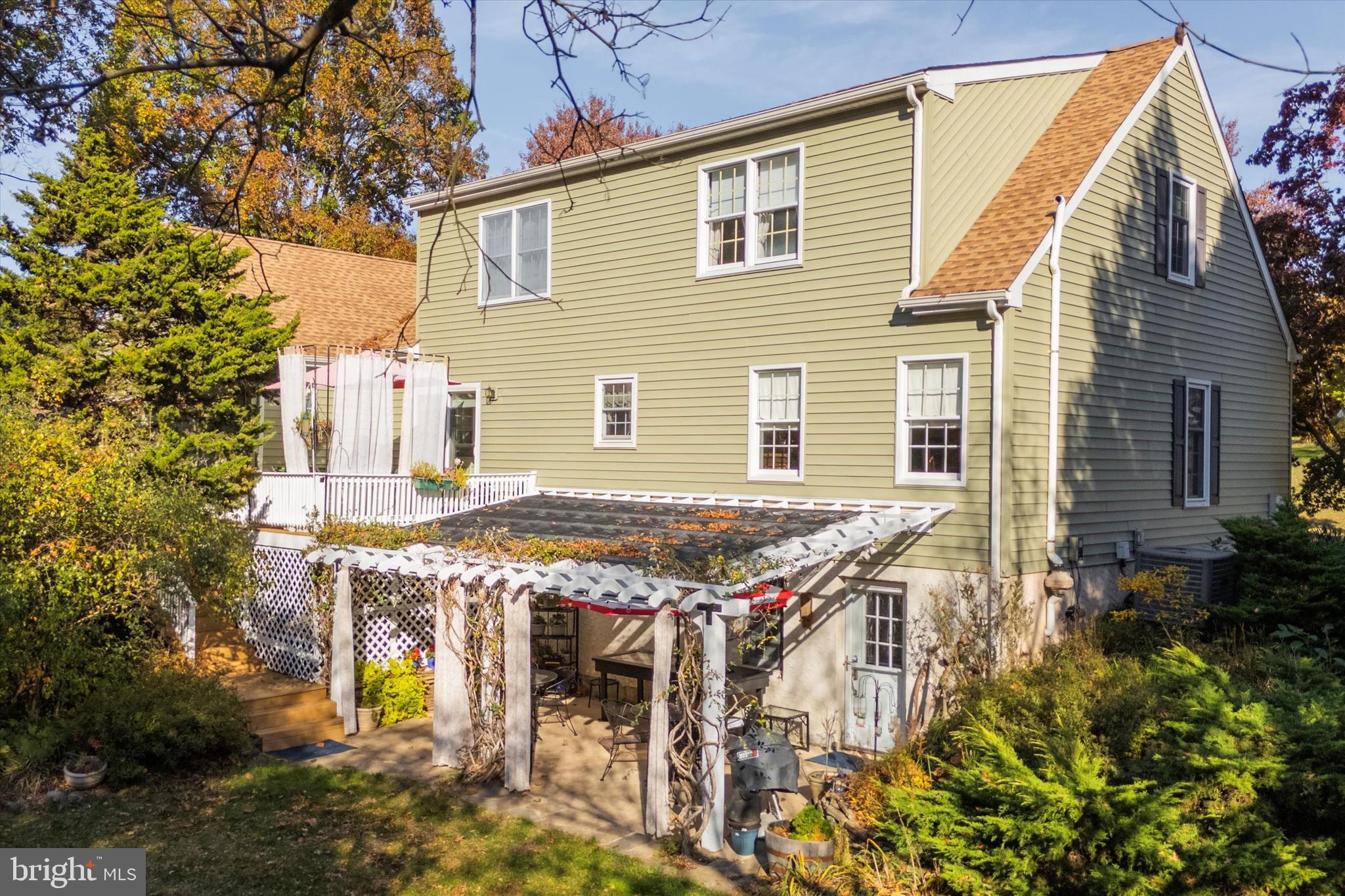 FRANKLIN HOLLOW - Residential