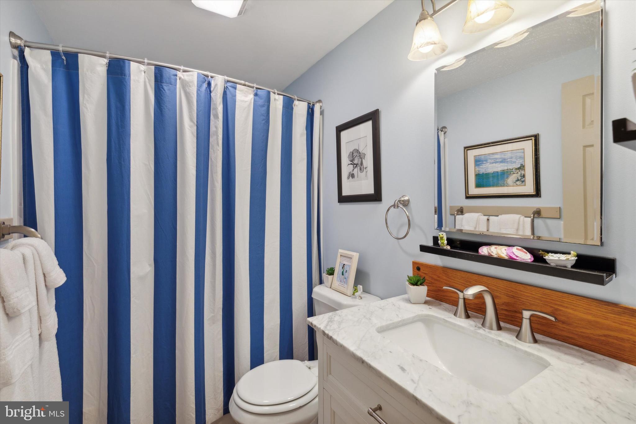 FRANKLIN HOLLOW - Residential