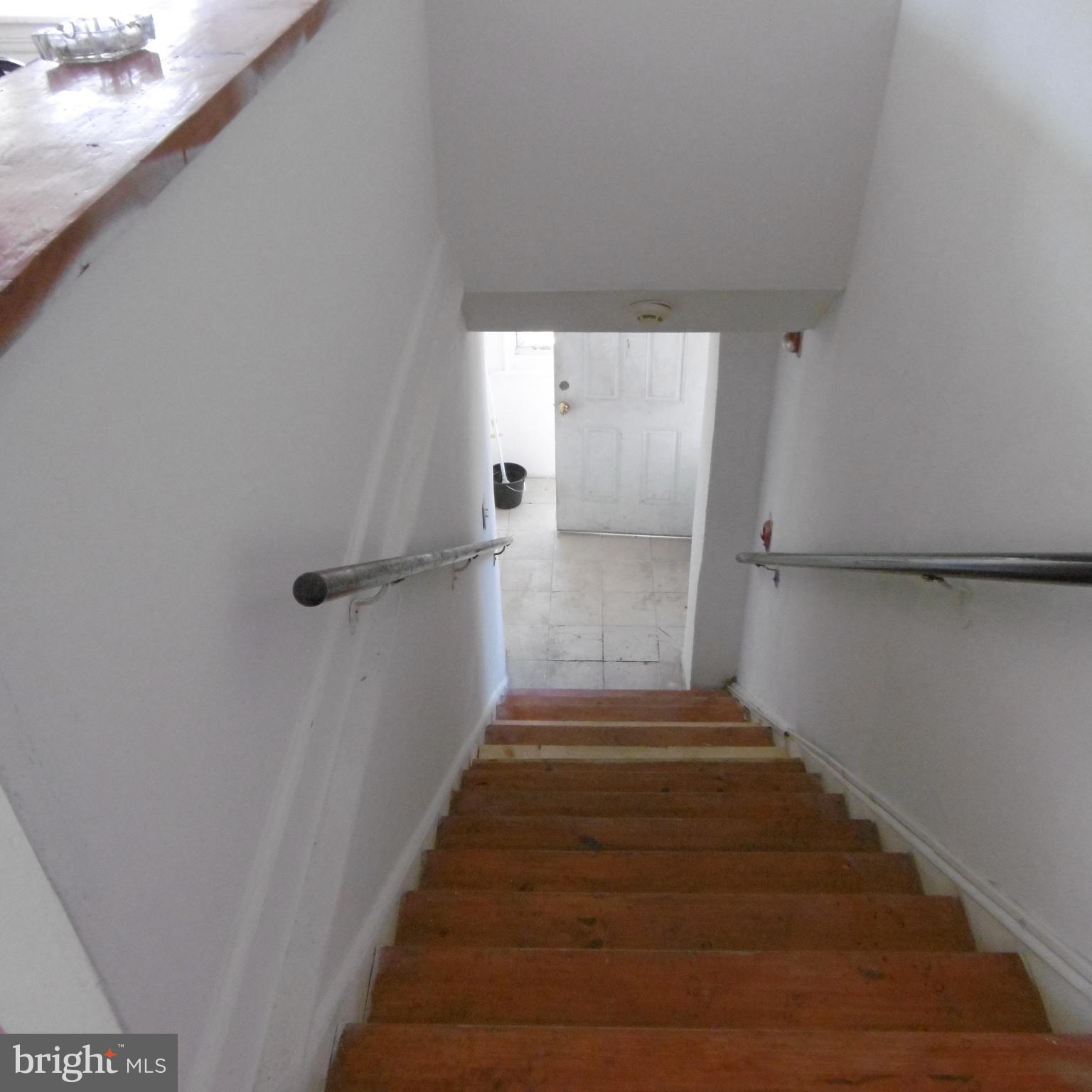 ROXBOROUGH - Residential Lease