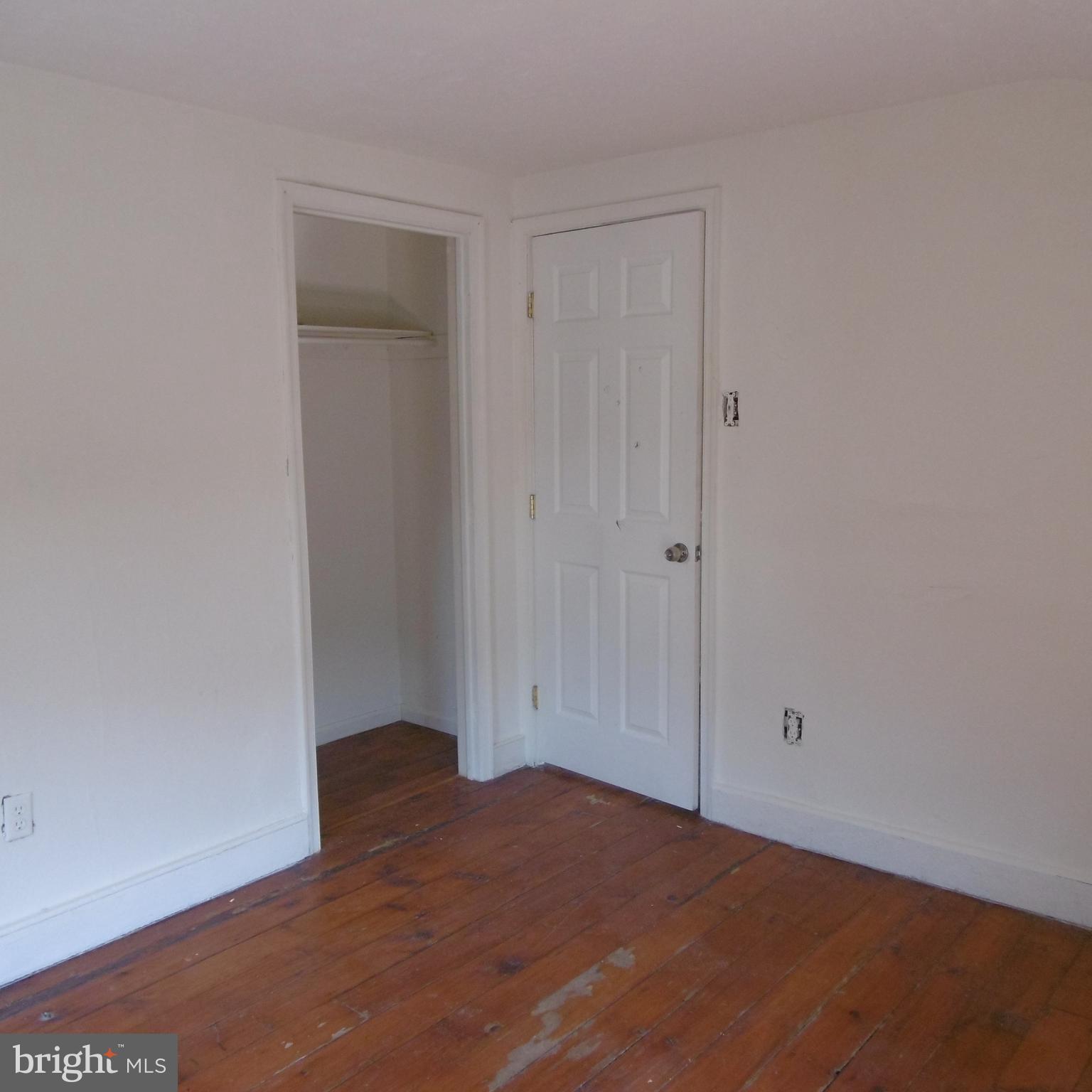 ROXBOROUGH - Residential Lease