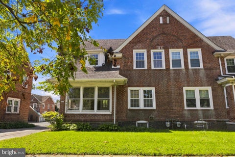 Townhouse For Sale - 2114 Lancaster Avenue<br/> WILMINGTON, DE 19805