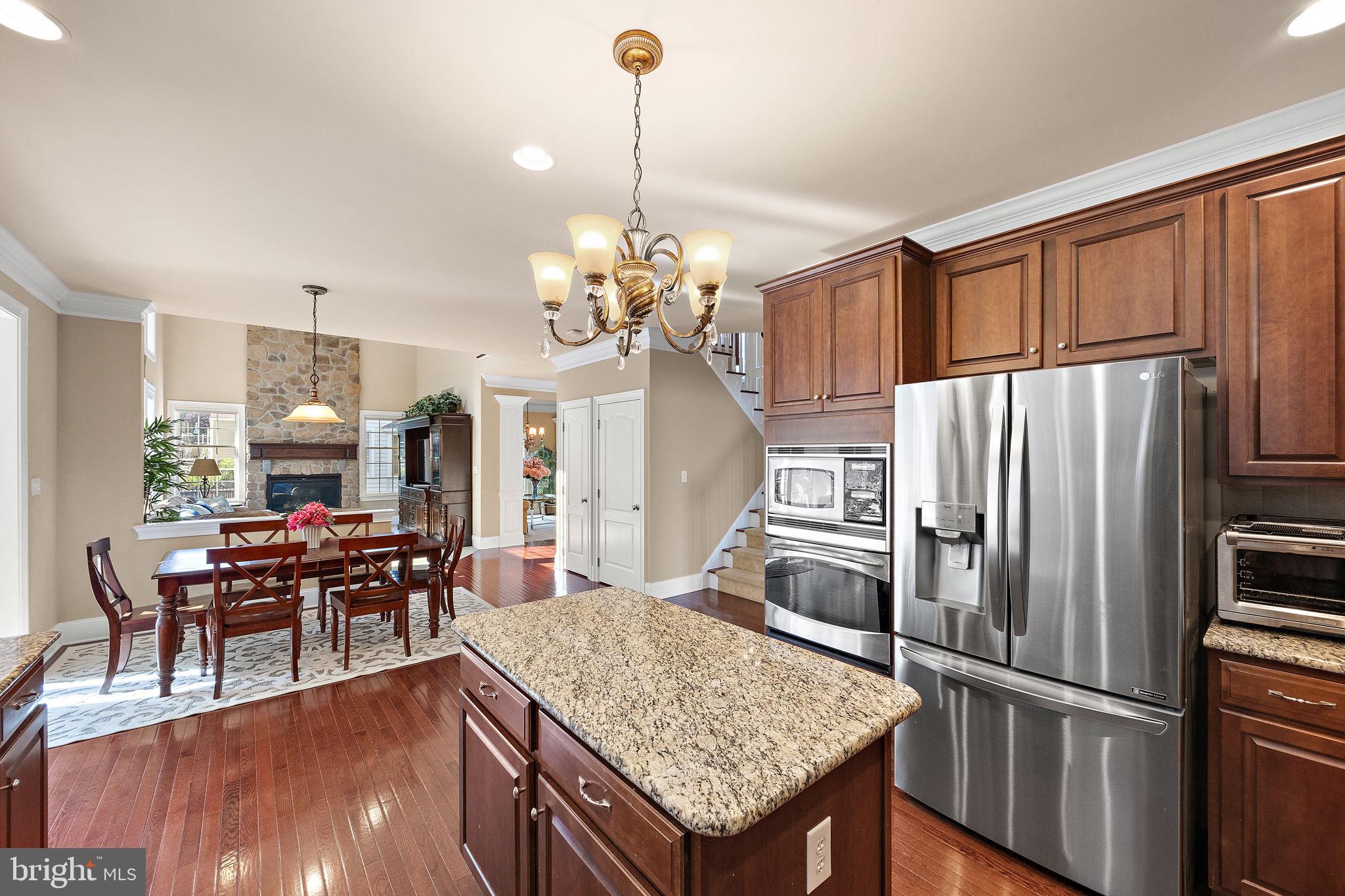 RIVERSIDE - Residential