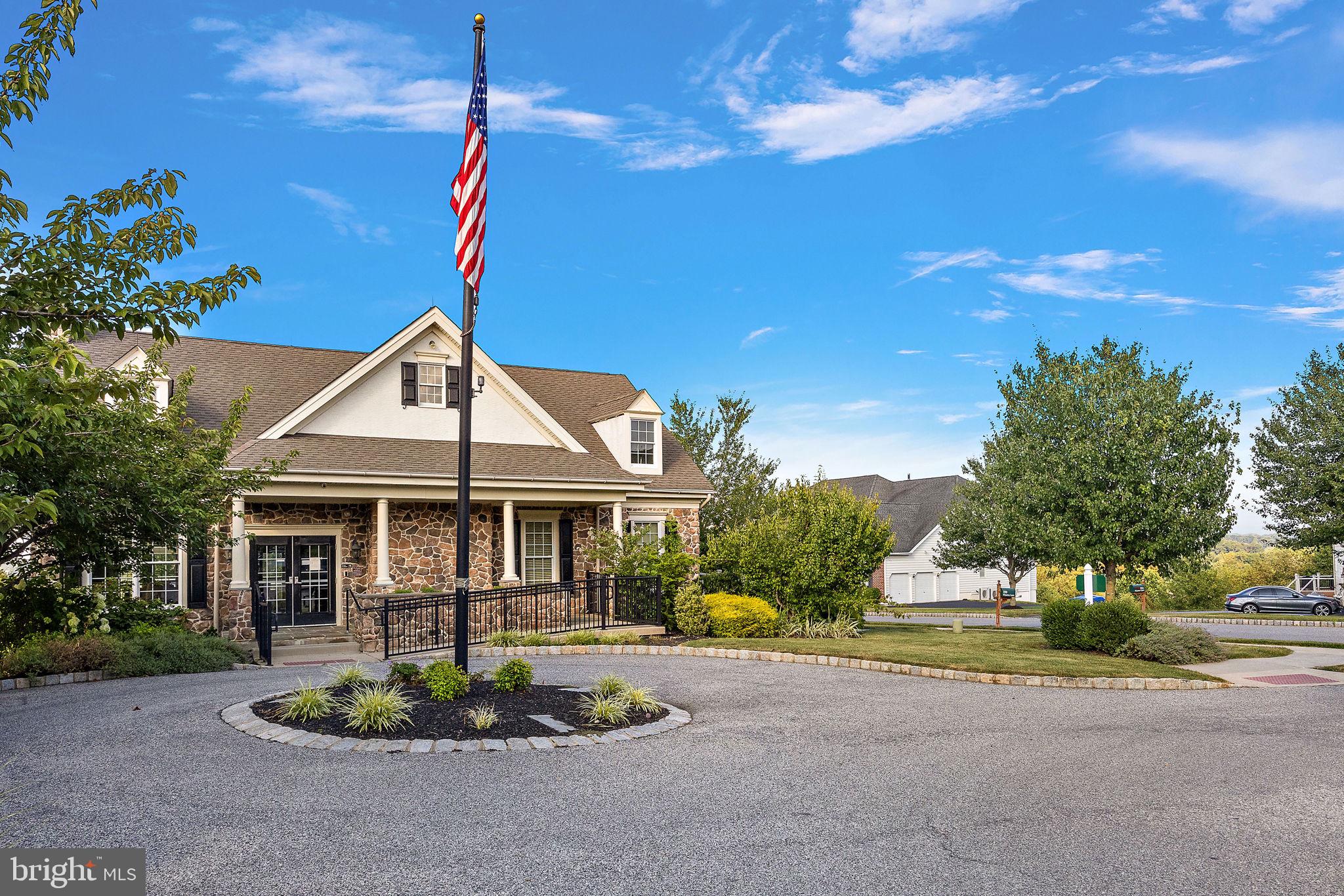 RIVERSIDE - Residential