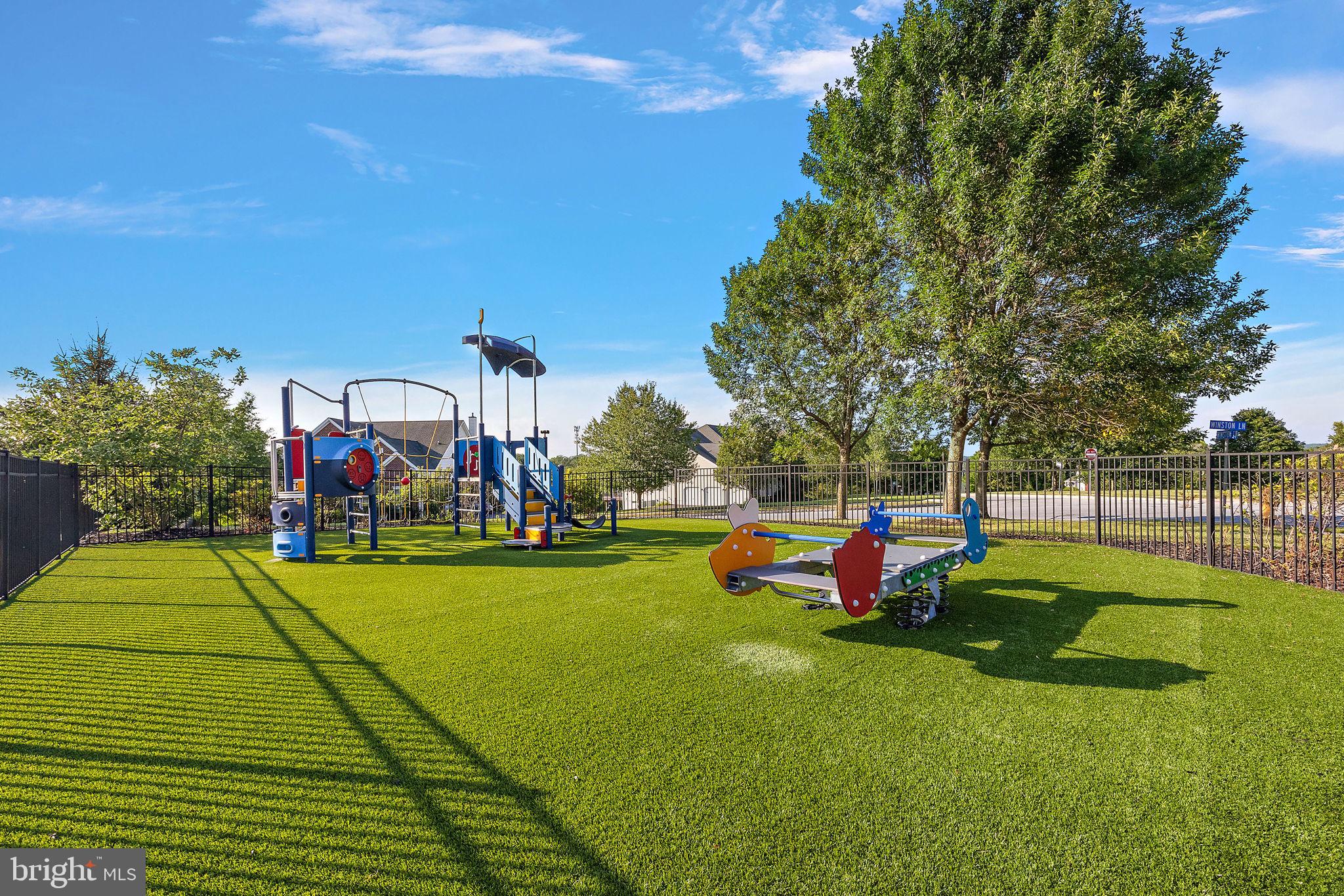 RIVERSIDE - Residential