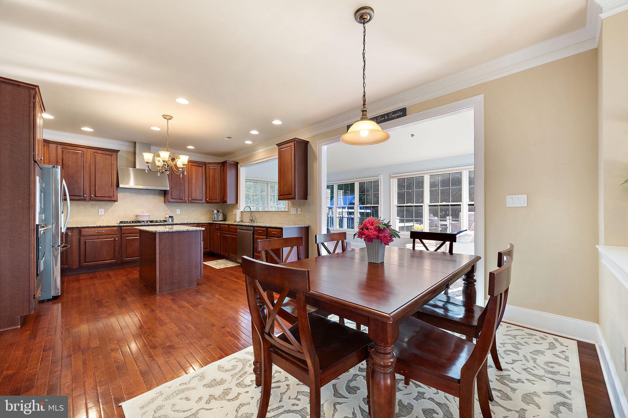 RIVERSIDE - Residential