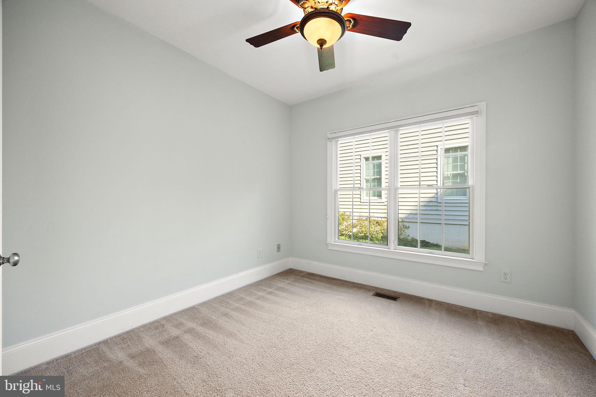 RIVERSIDE - Residential