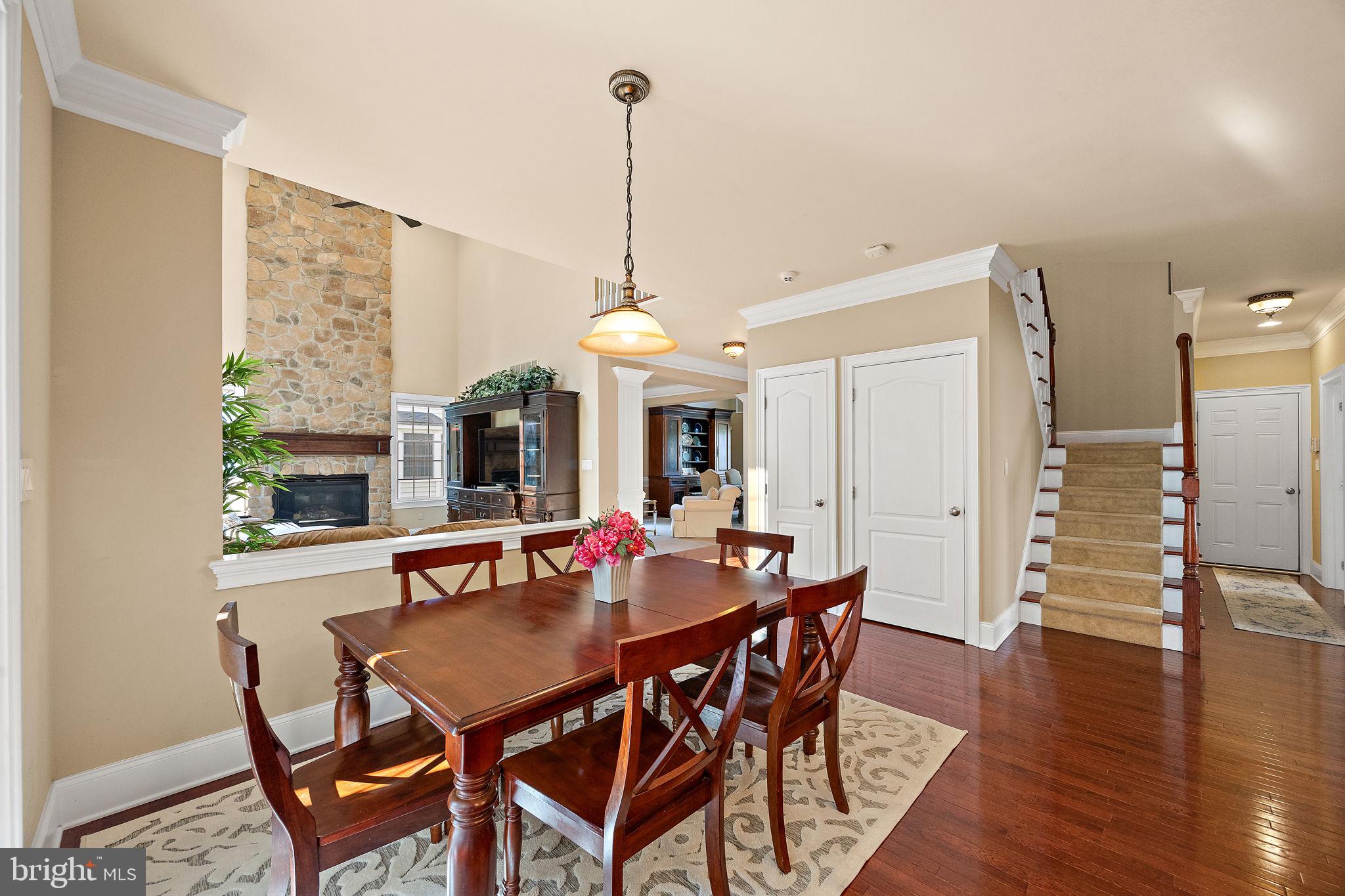 RIVERSIDE - Residential