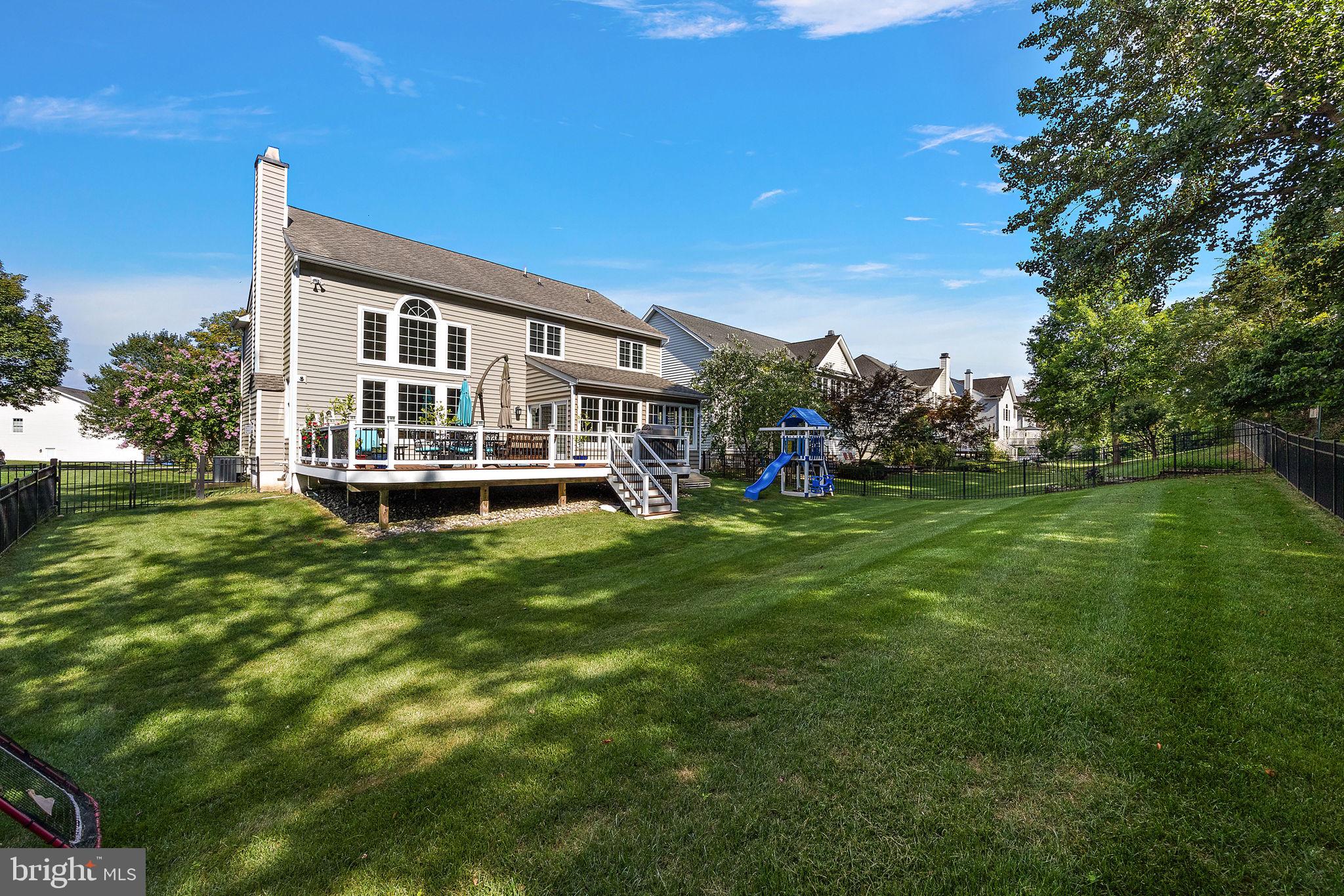 RIVERSIDE - Residential