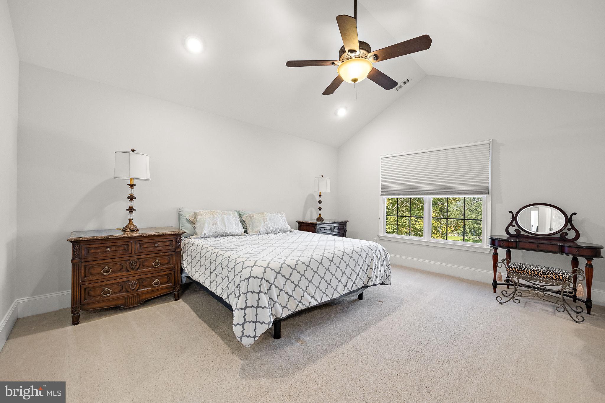 RIVERSIDE - Residential