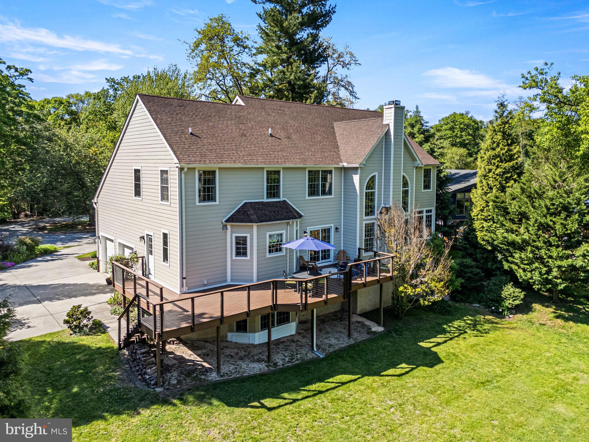 CHESTNUT HILL - Residential