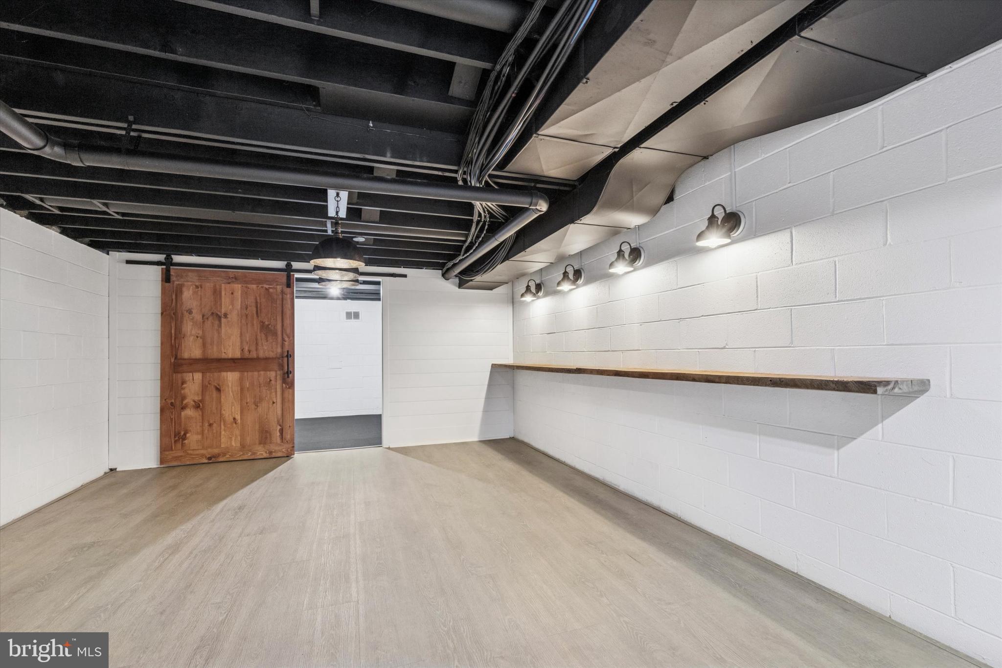 CENTURY OAKS - Residential Lease