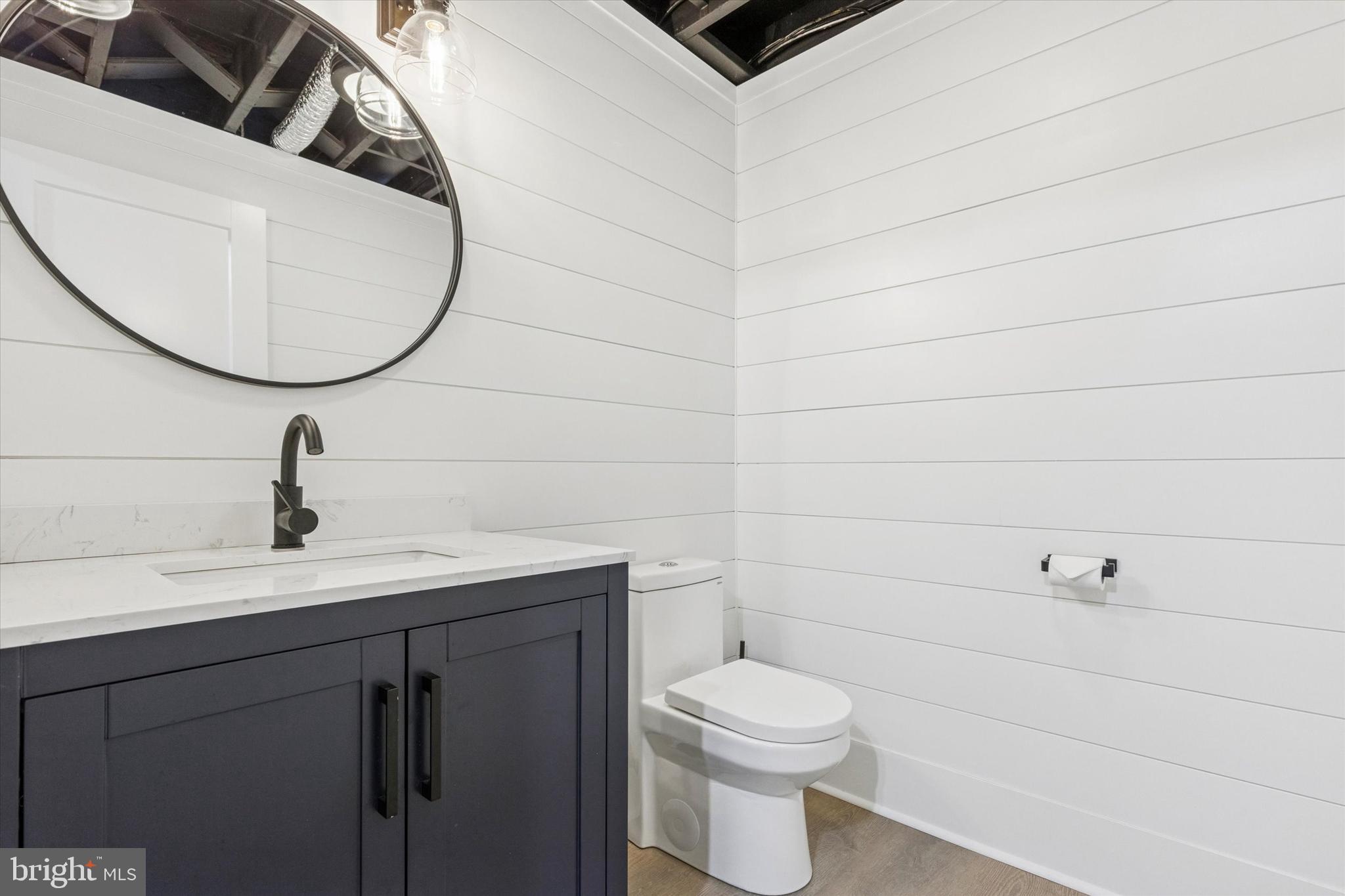 CENTURY OAKS - Residential Lease