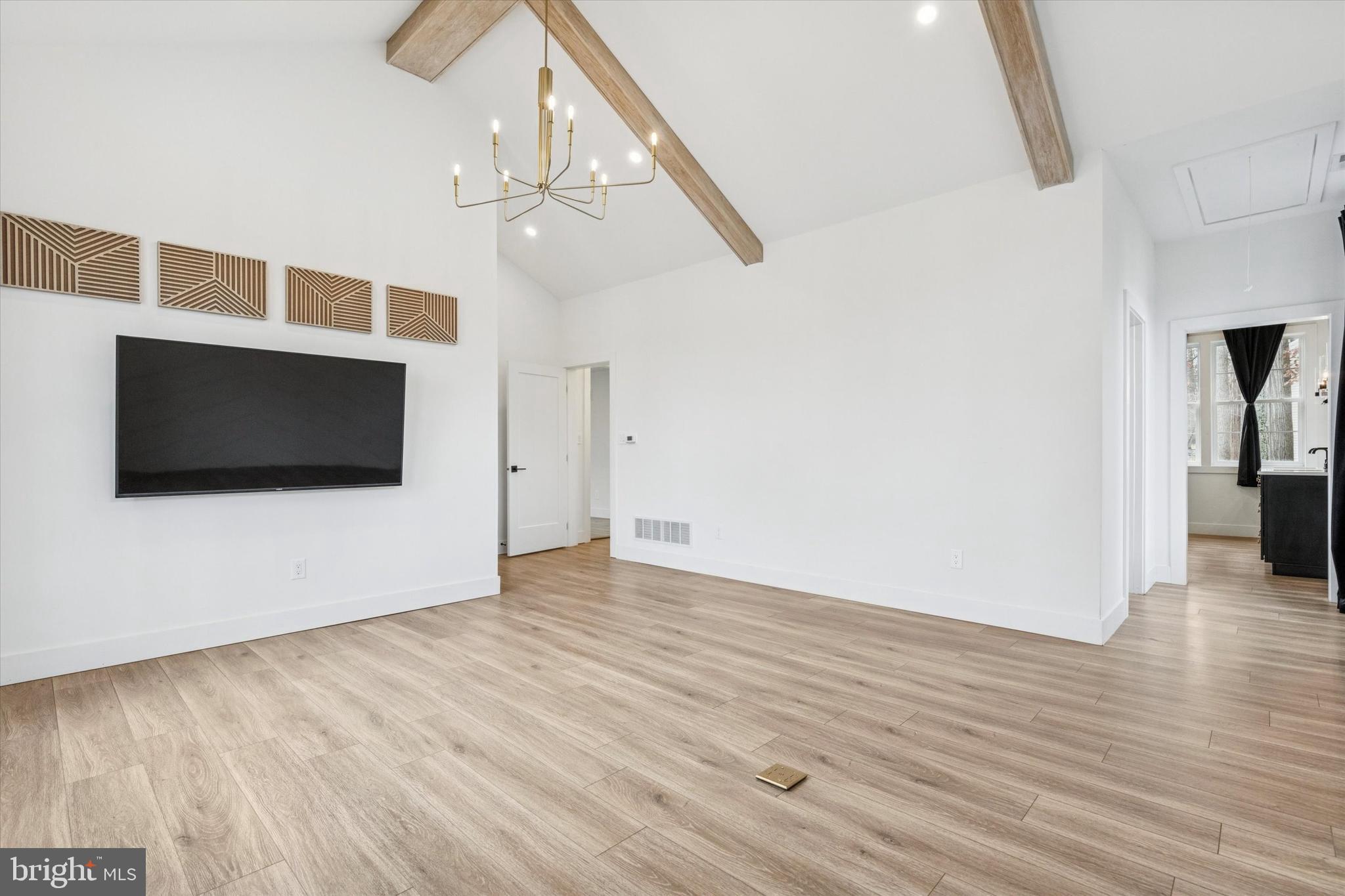 CENTURY OAKS - Residential Lease