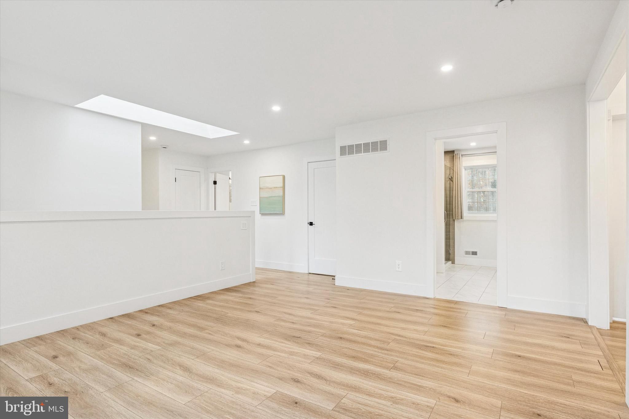 CENTURY OAKS - Residential Lease