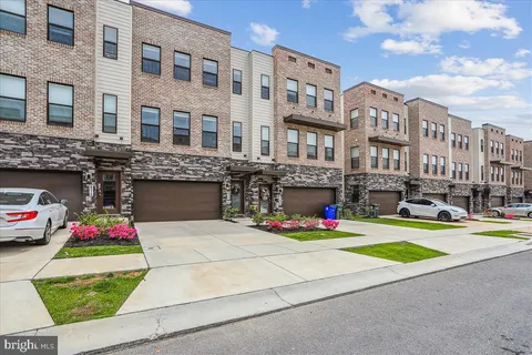 872 Amity Street, Frederick, MD MLS: MDFR2064454