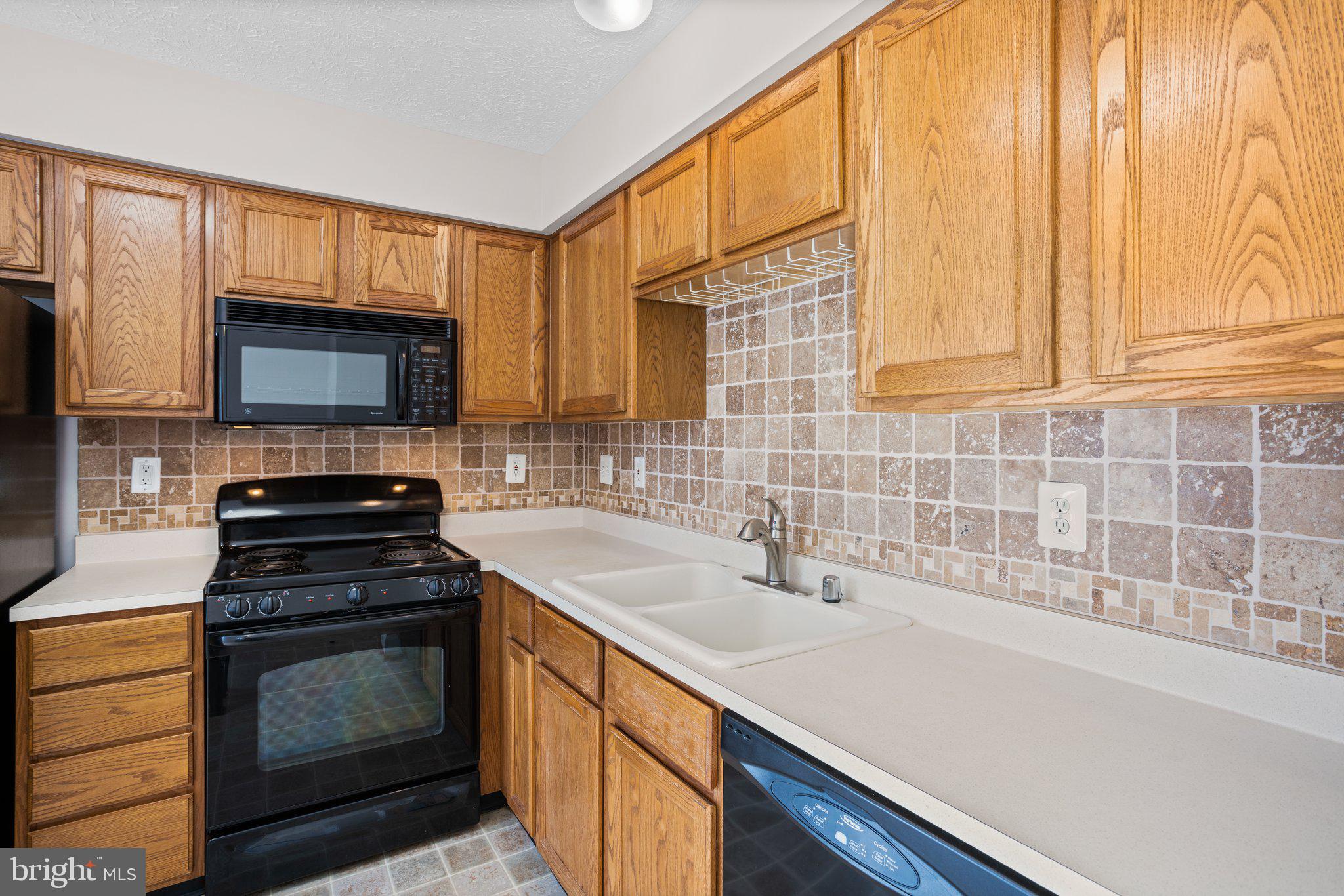 BRIGHTFIELD - Residential