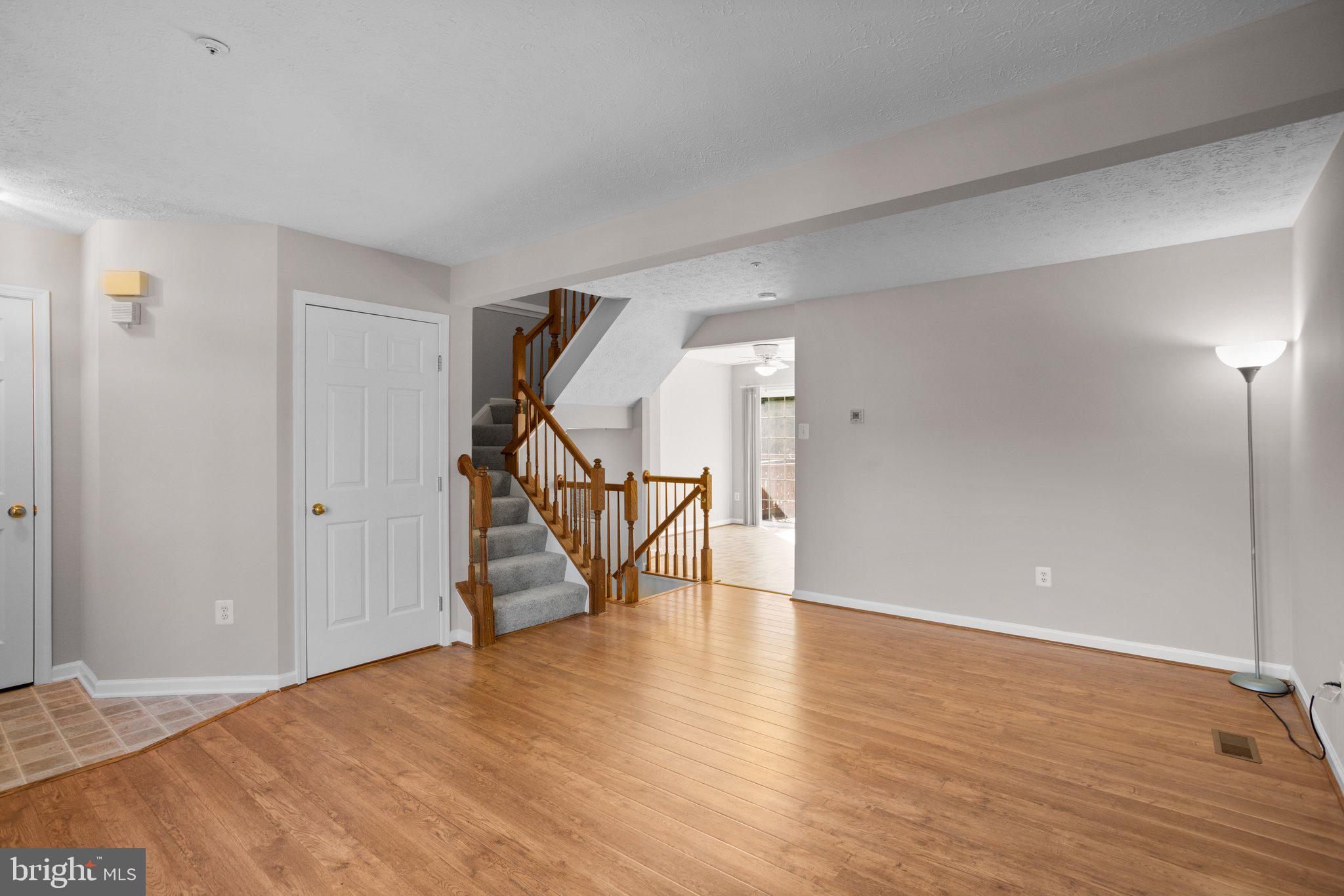 BRIGHTFIELD - Residential