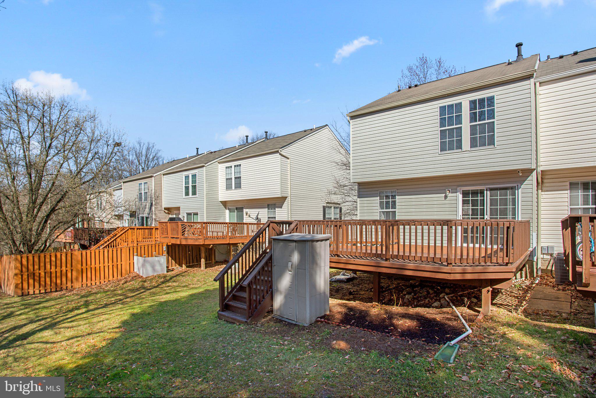 BRIGHTFIELD - Residential