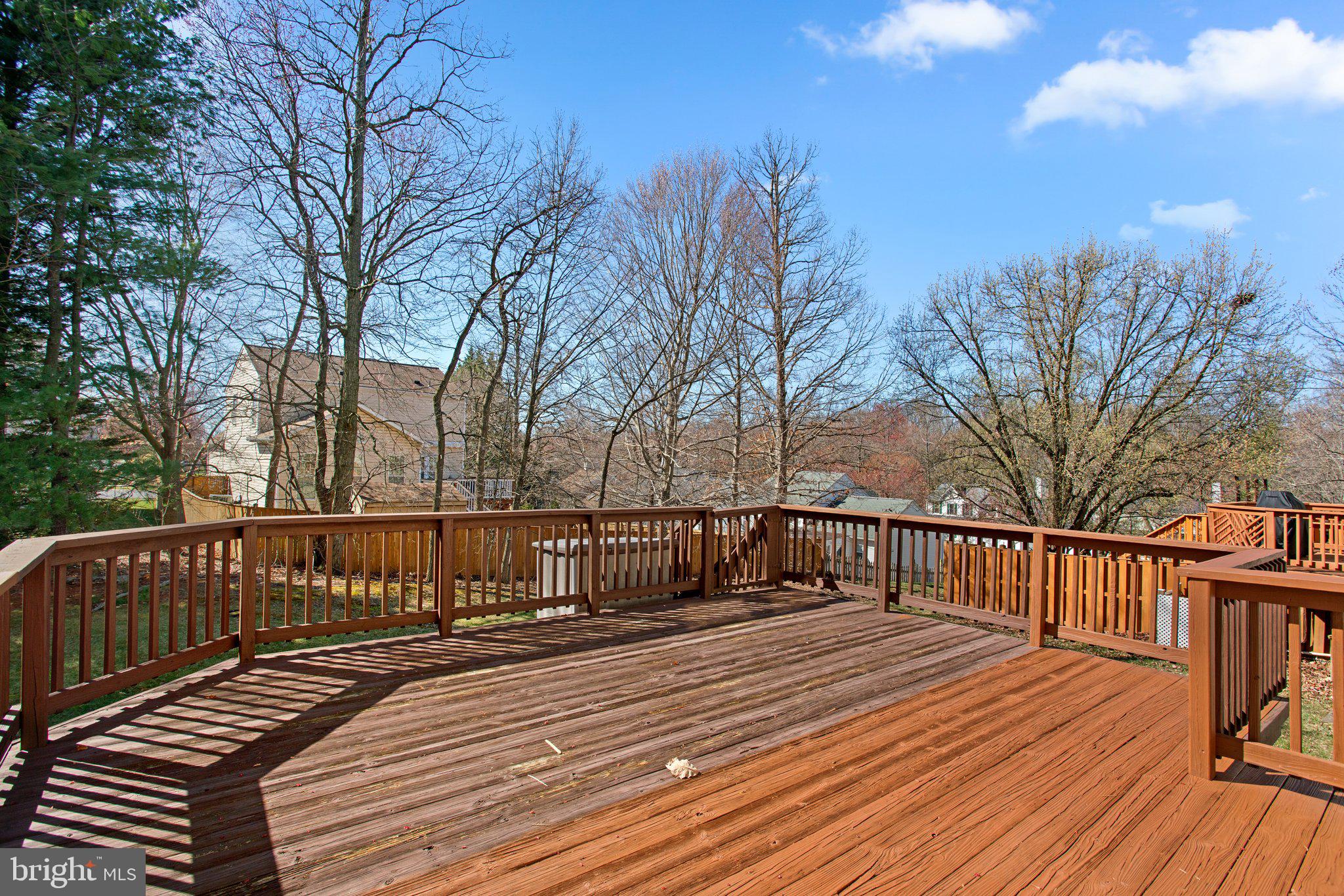 BRIGHTFIELD - Residential