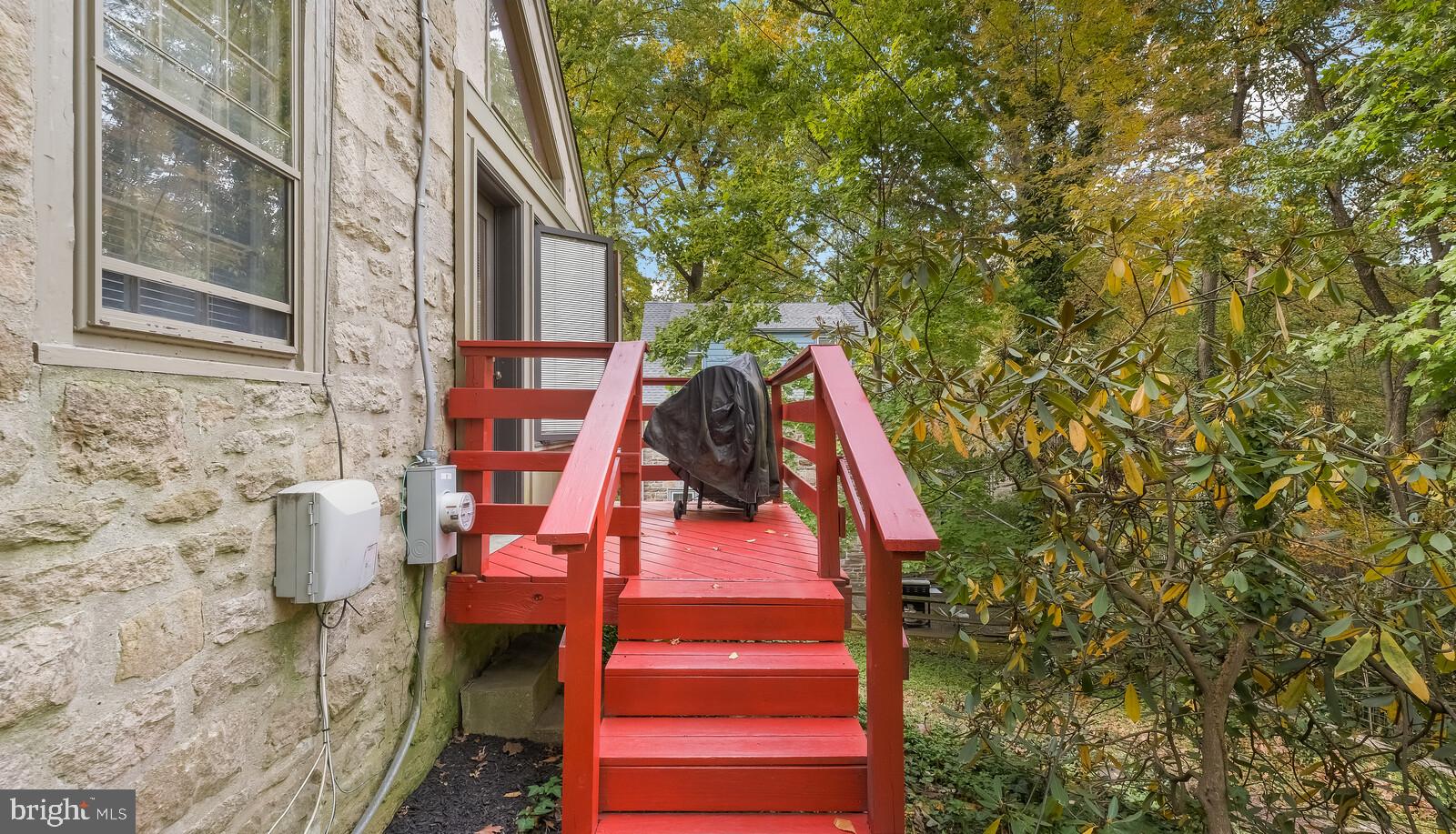 ELKINS PARK - Residential