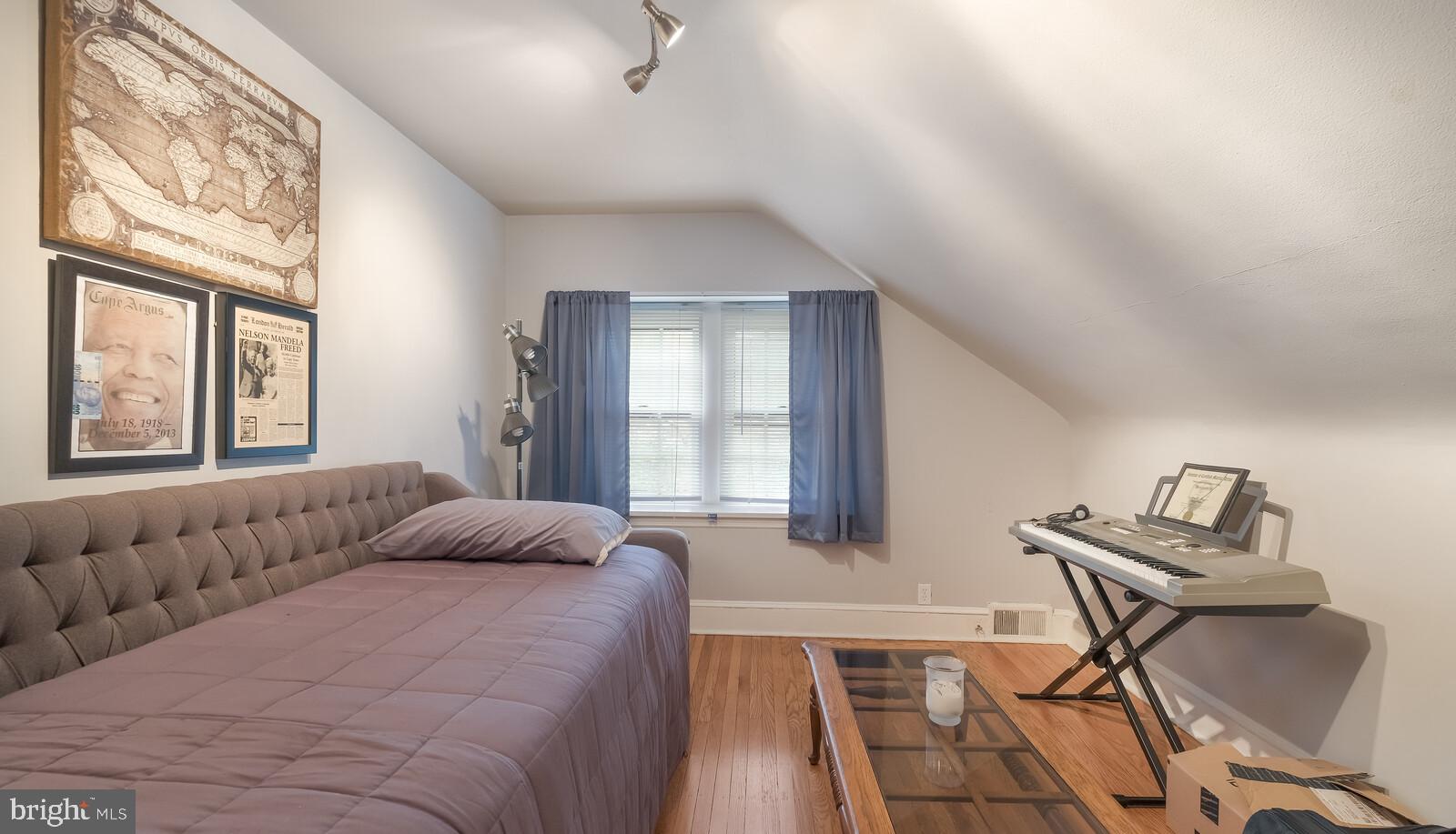 ELKINS PARK - Residential