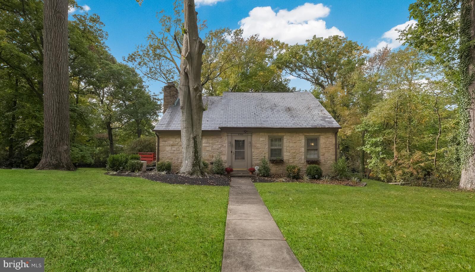 ELKINS PARK - Residential