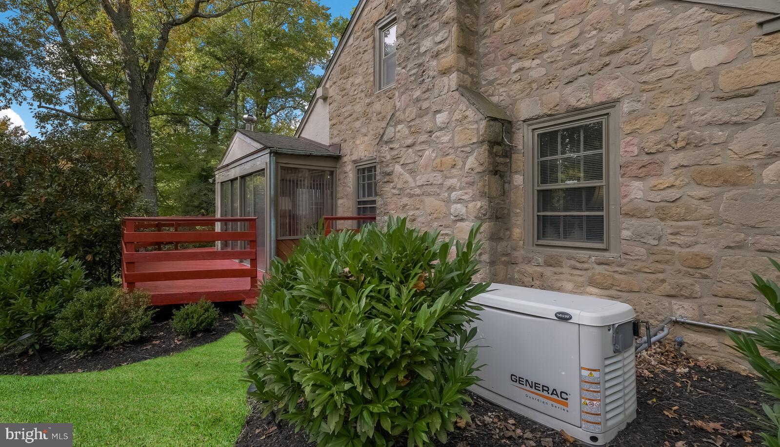 ELKINS PARK - Residential