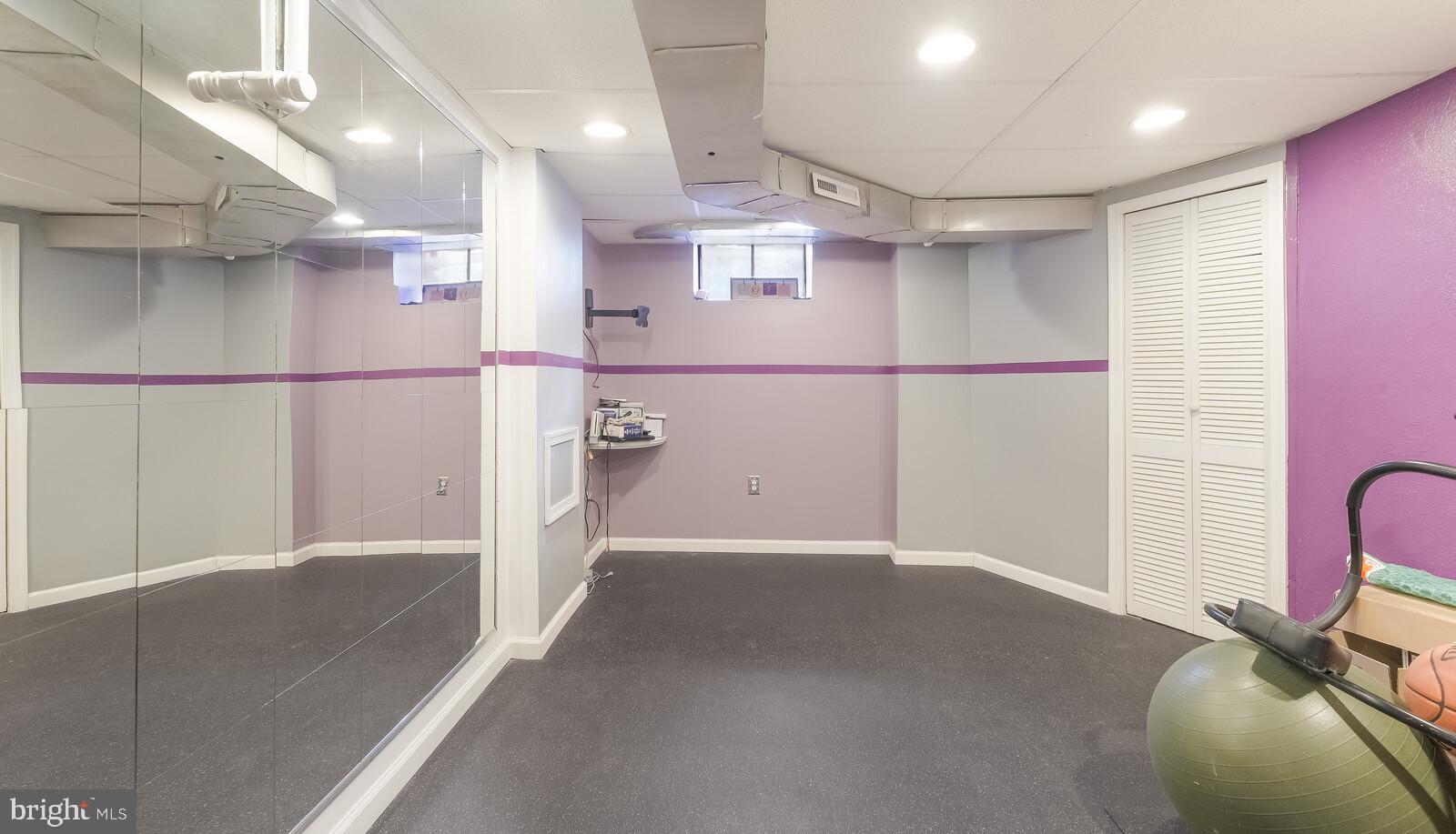 ELKINS PARK - Residential