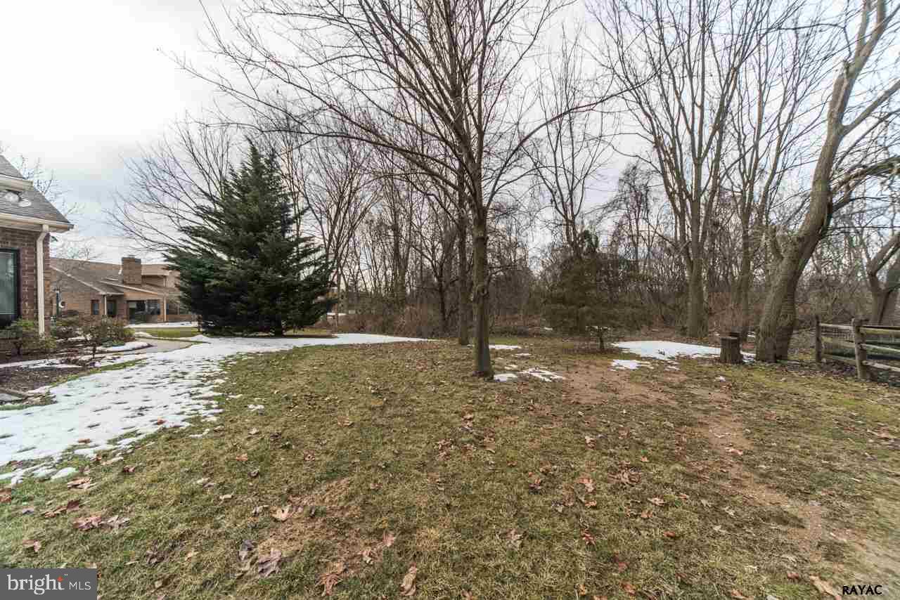 DEERFIELD CONDOS - Residential