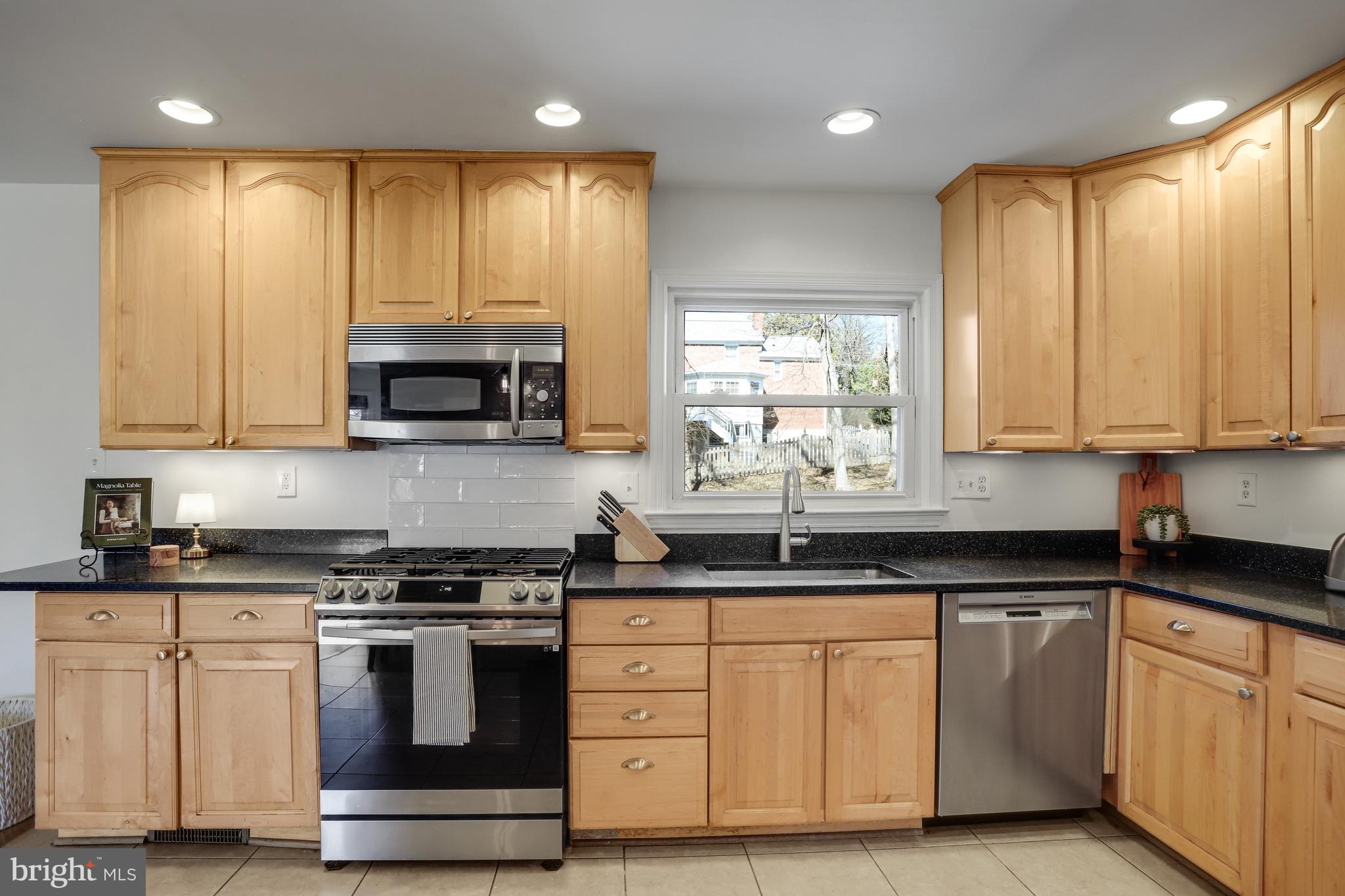 BYEFORDE - Residential