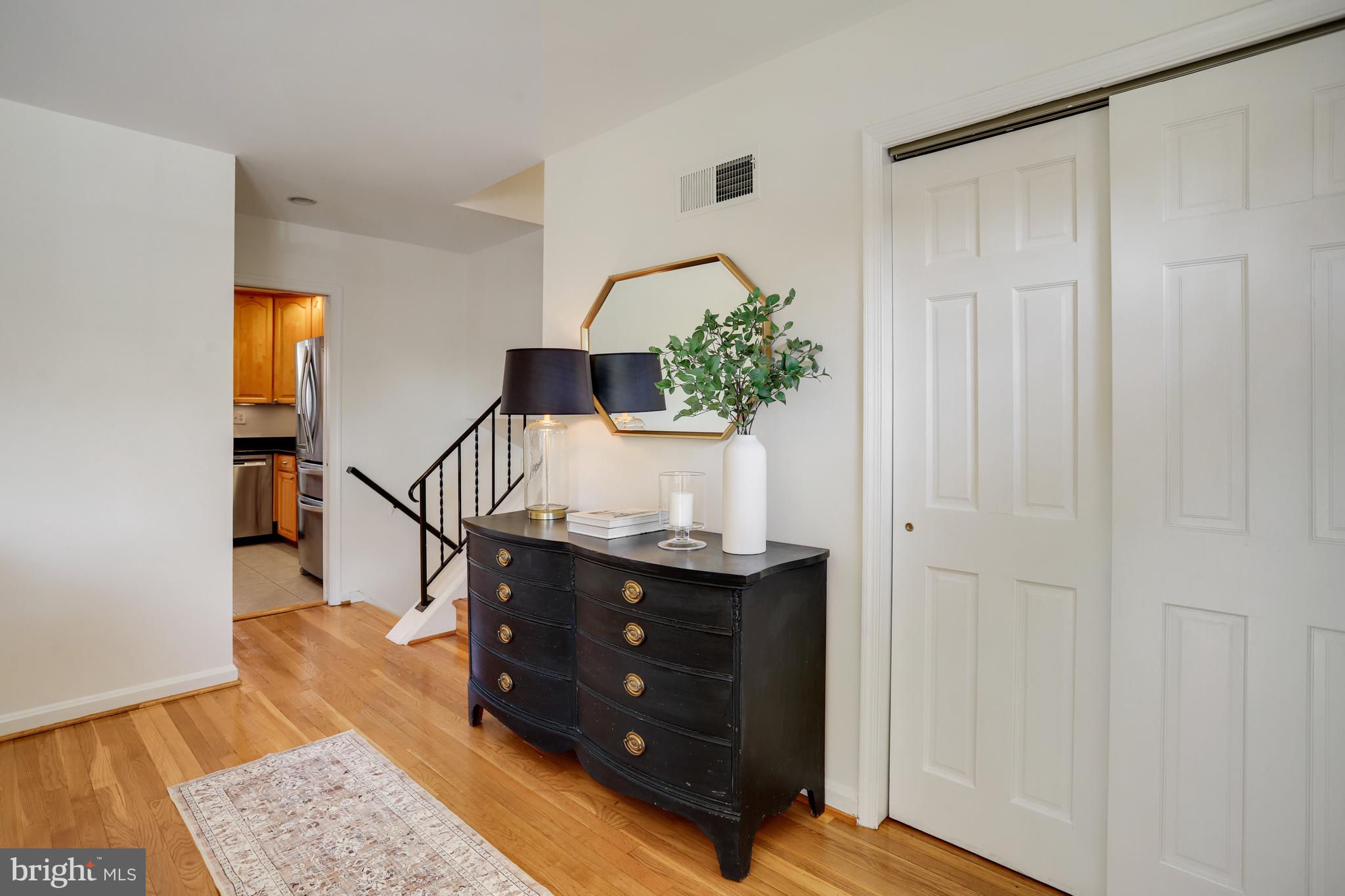 BYEFORDE - Residential