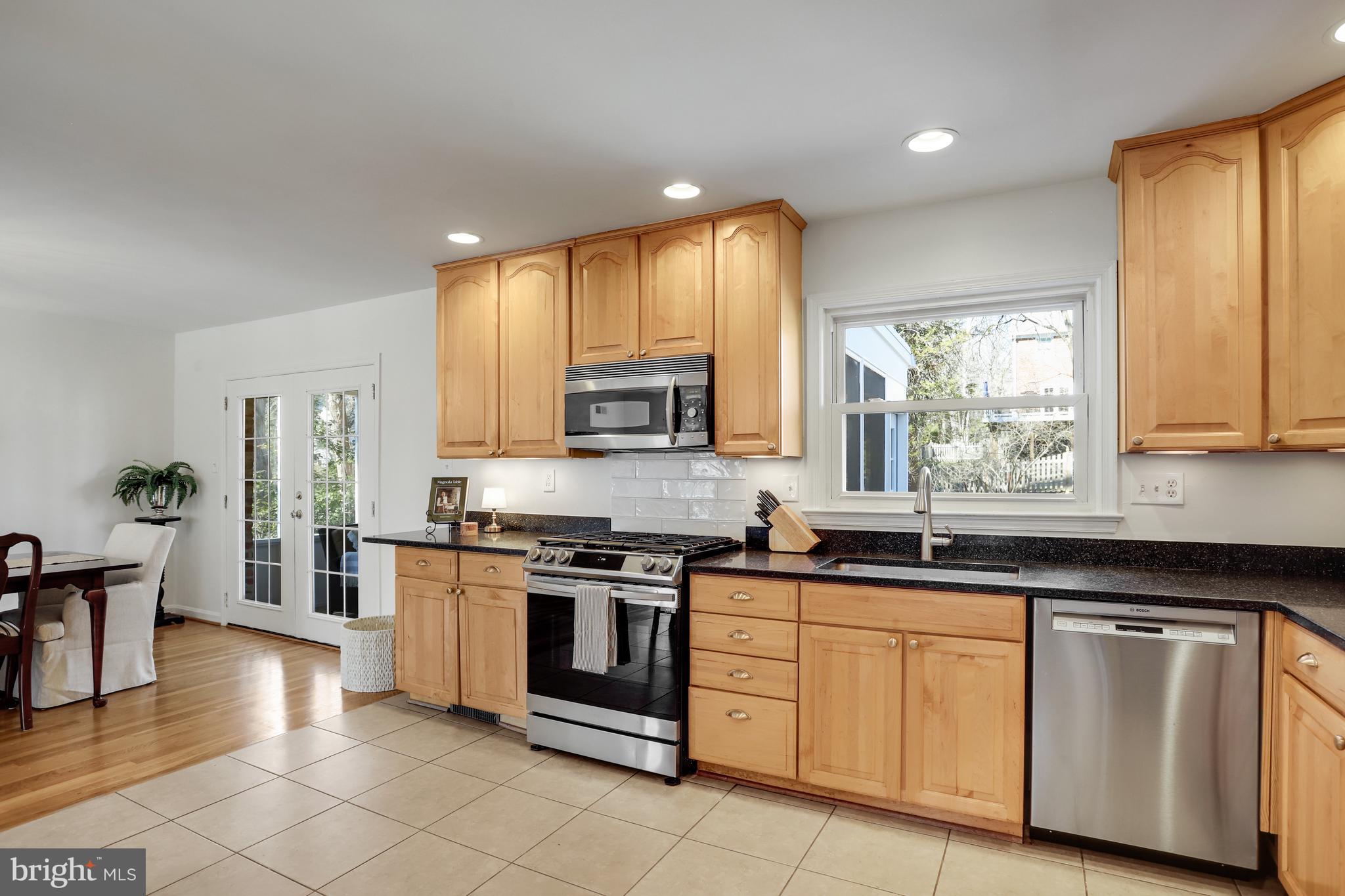 BYEFORDE - Residential