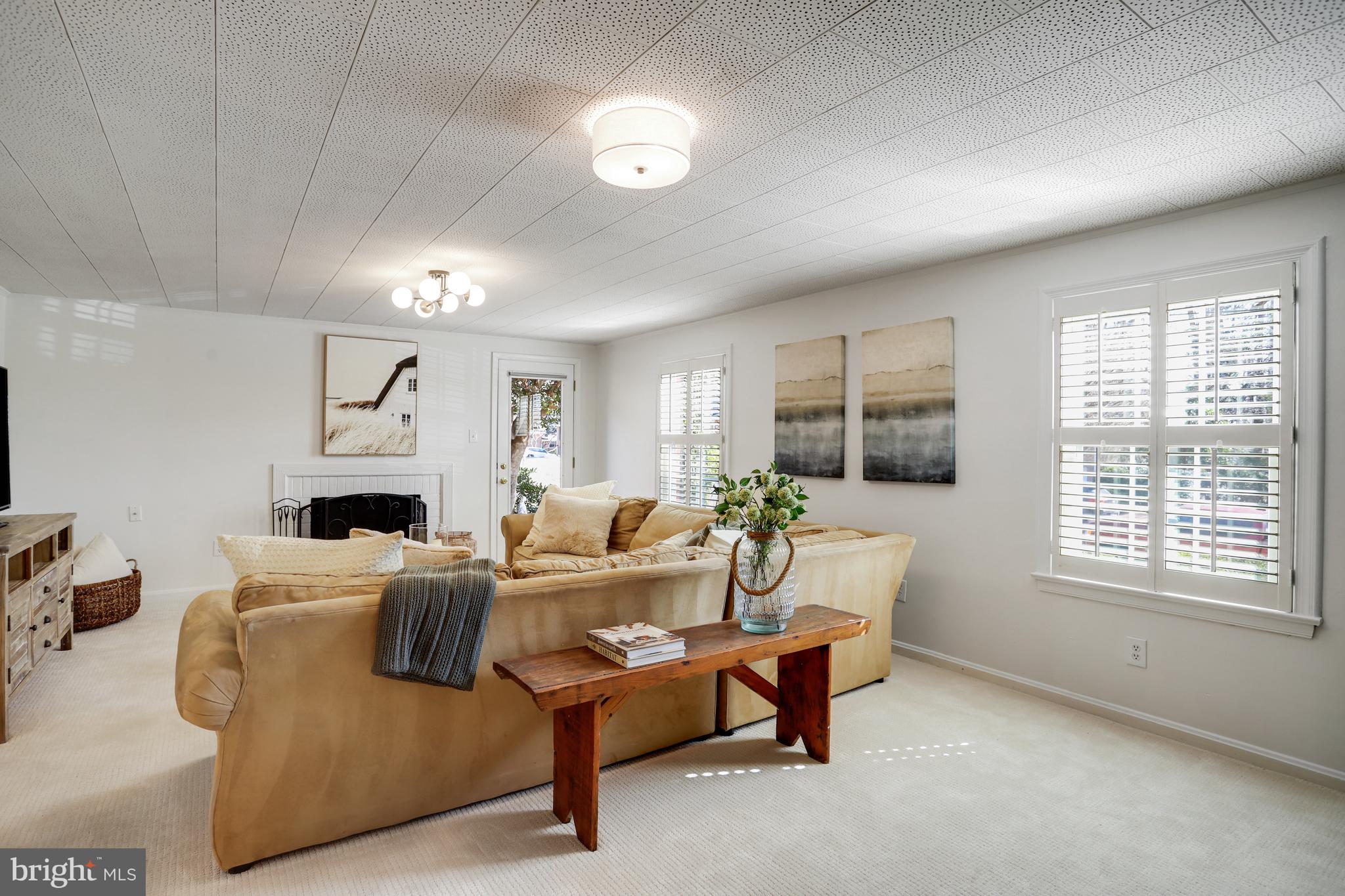 BYEFORDE - Residential