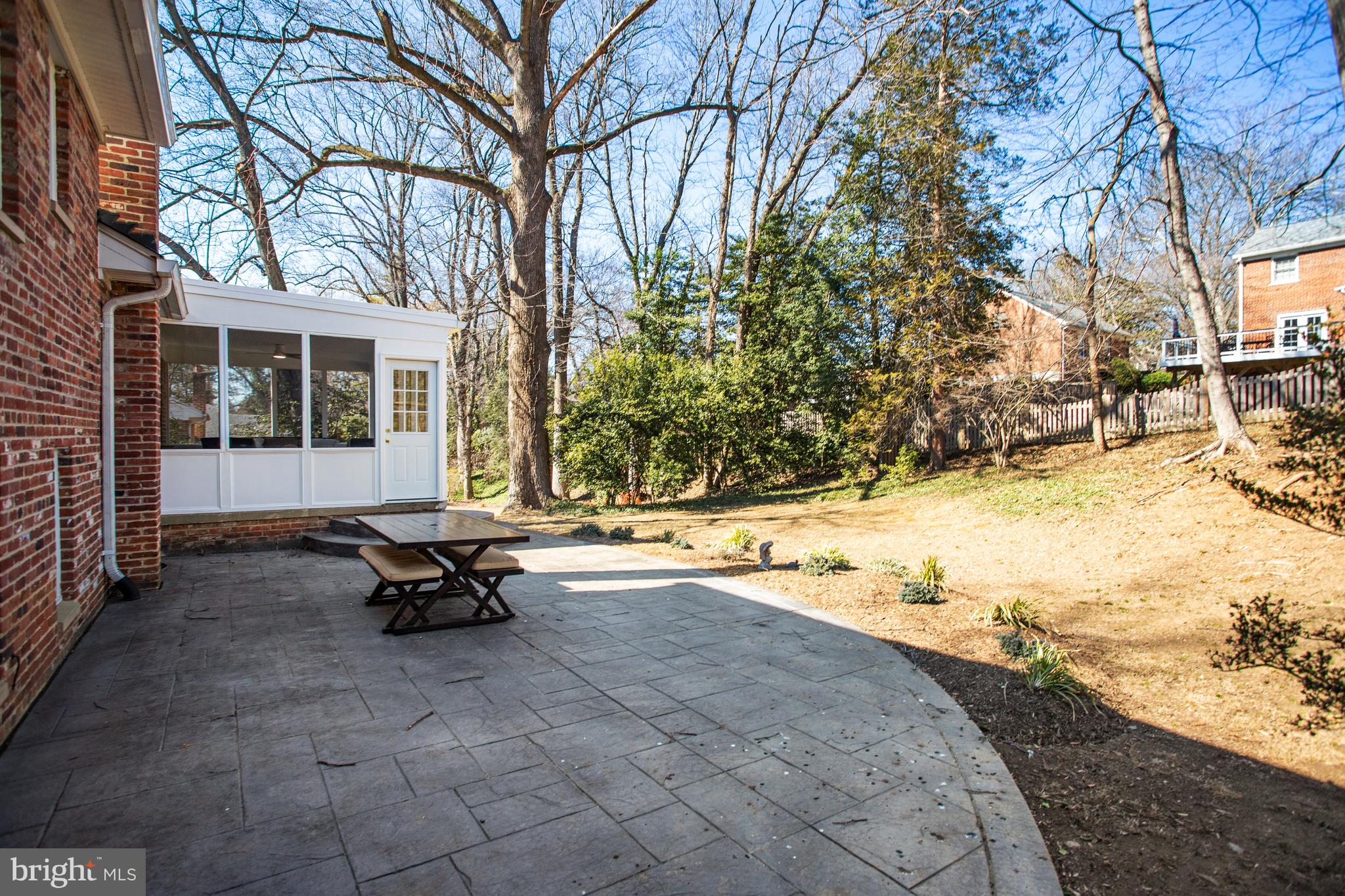 BYEFORDE - Residential