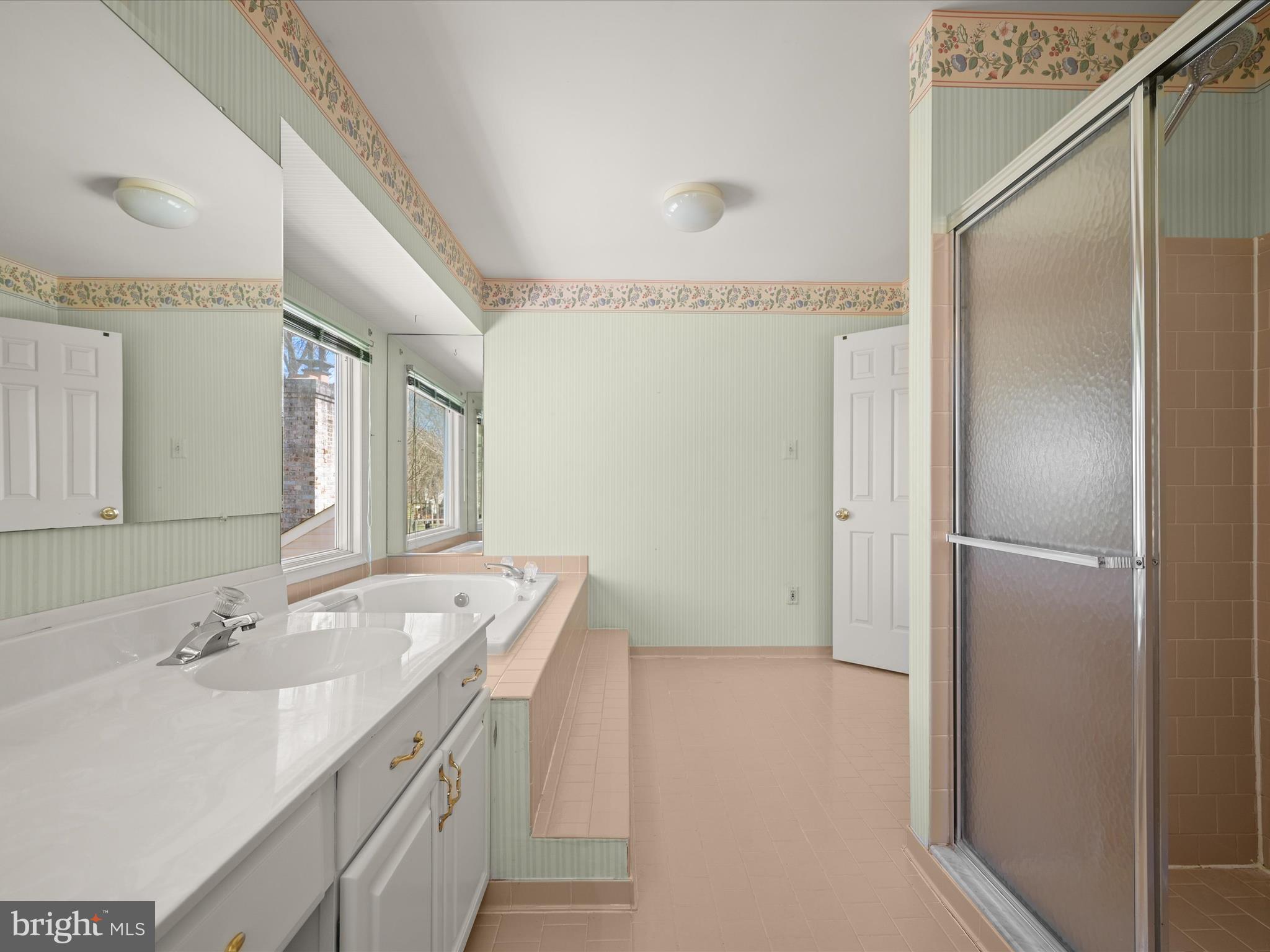 VALLEY MEDE - Residential