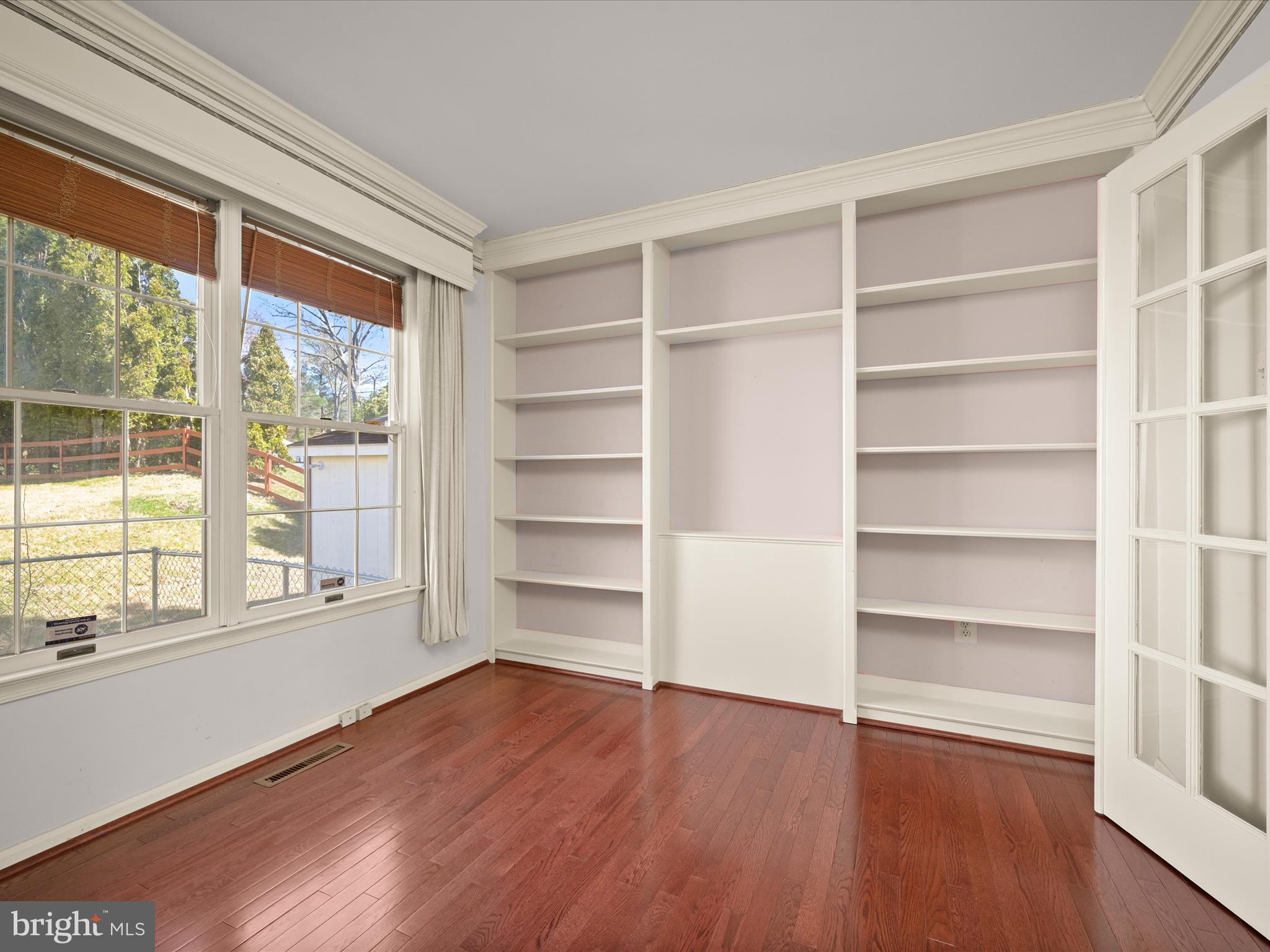 VALLEY MEDE - Residential