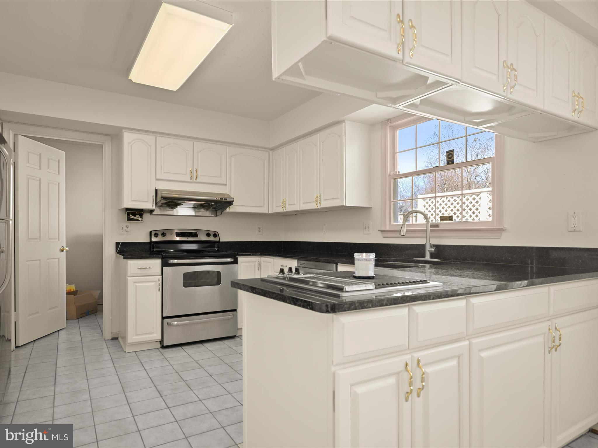 VALLEY MEDE - Residential