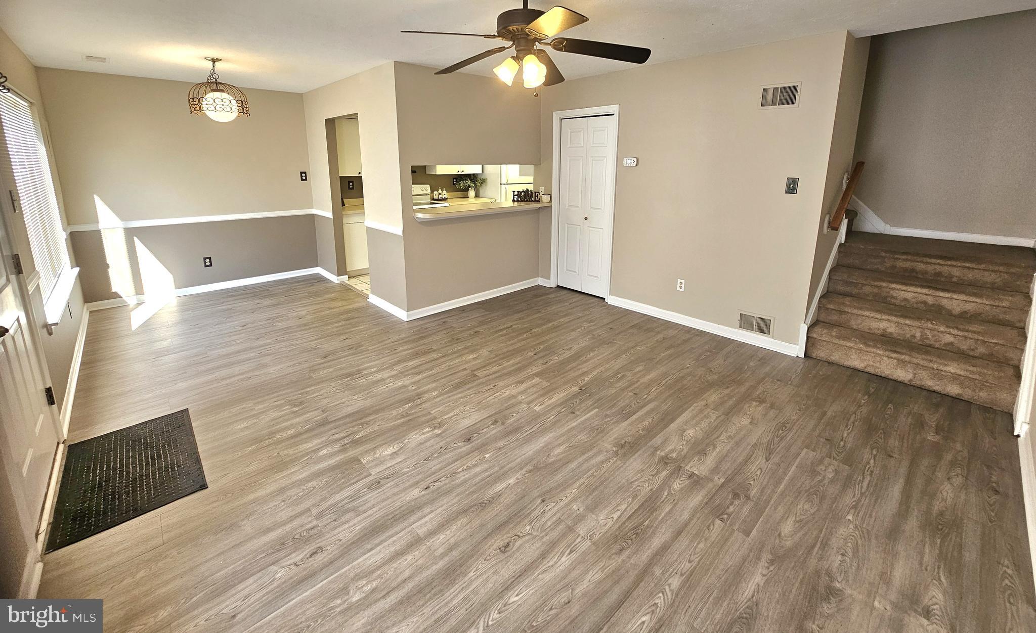 301 COBBLE CREEK