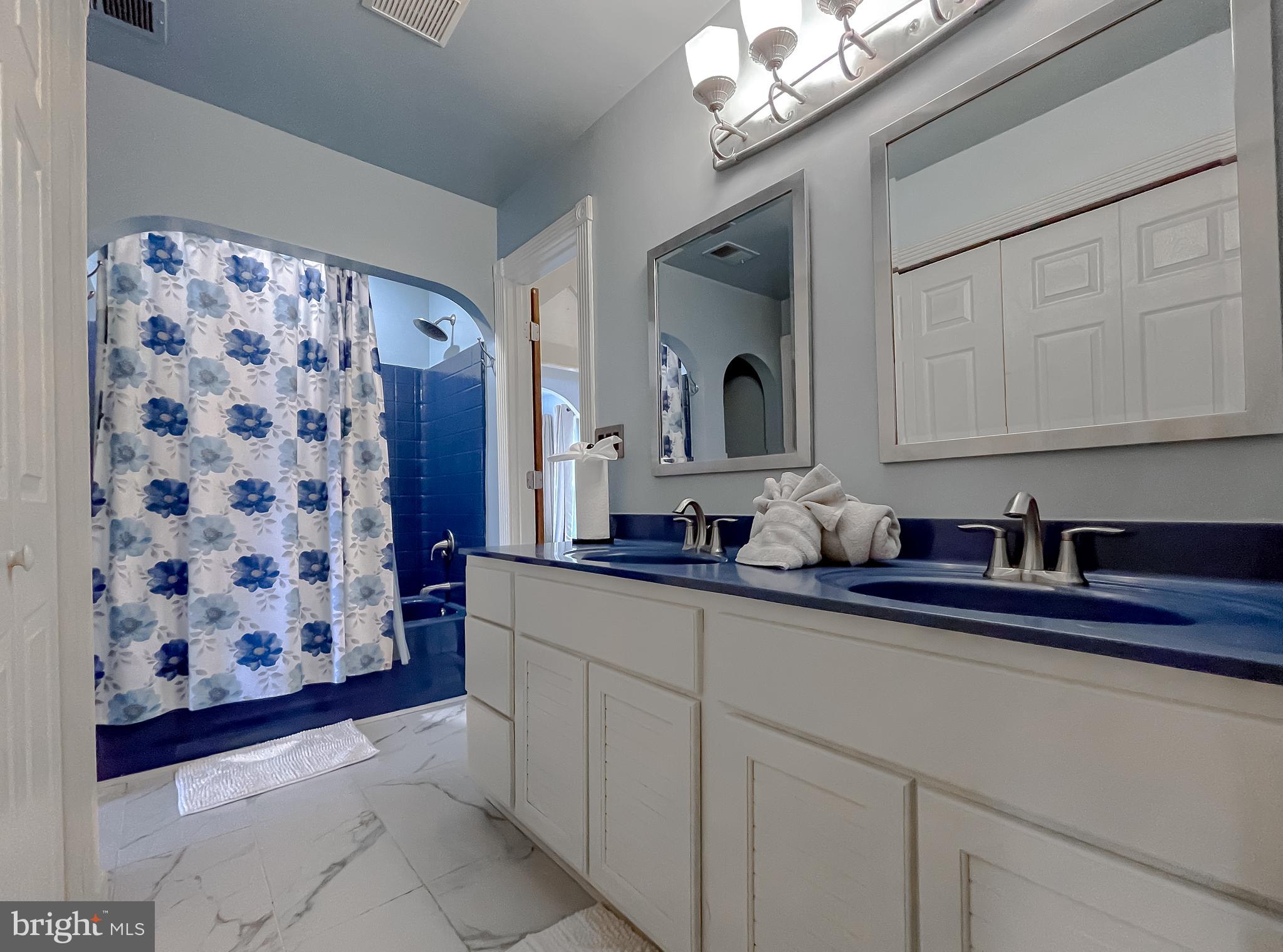 SOTTERLY MANOR - Residential