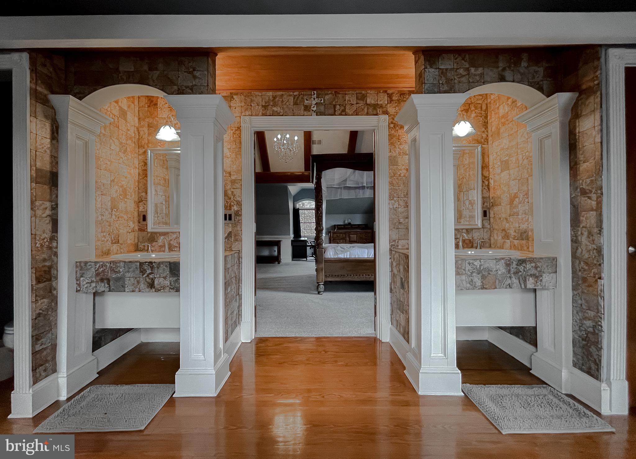 SOTTERLY MANOR - Residential