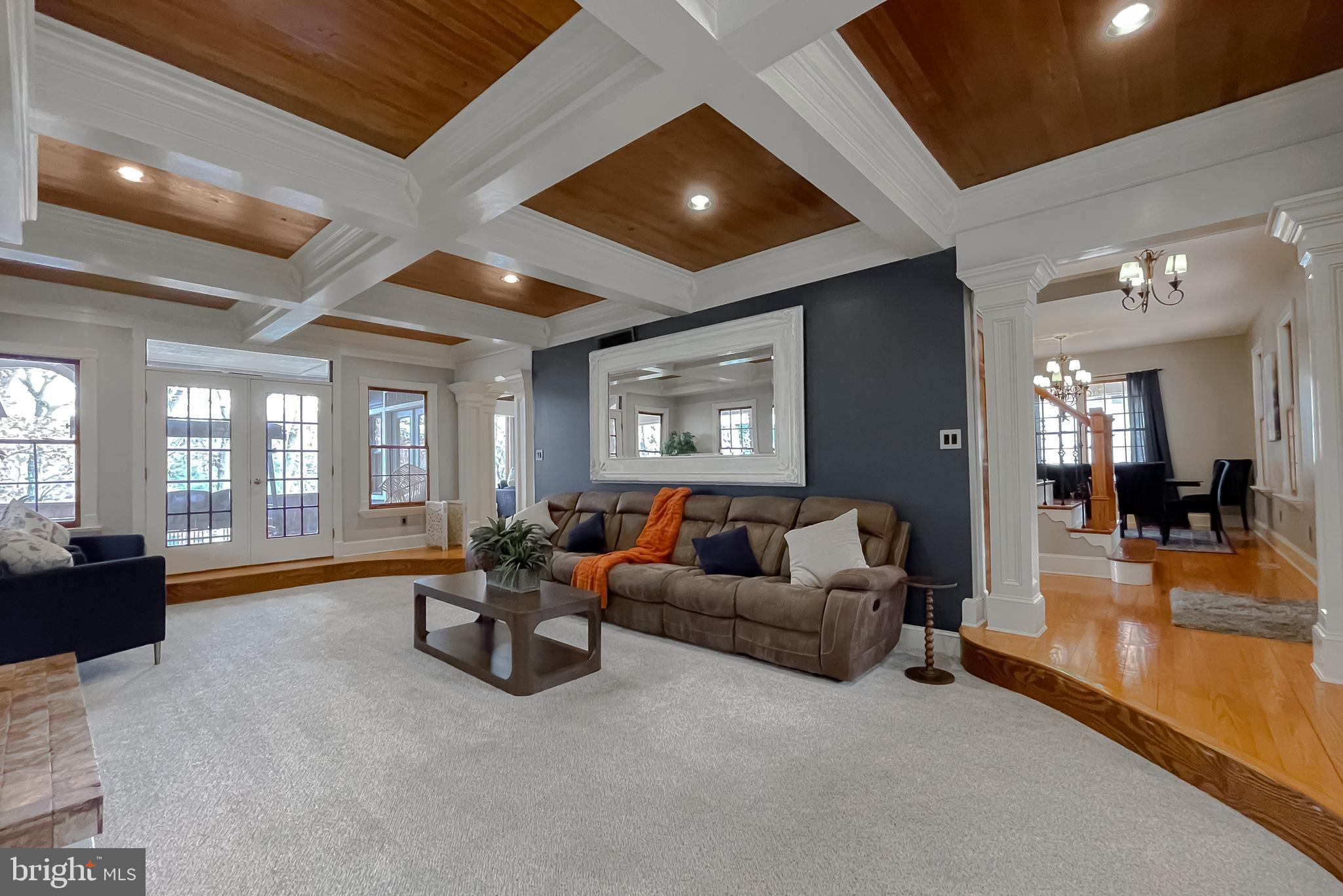 SOTTERLY MANOR - Residential