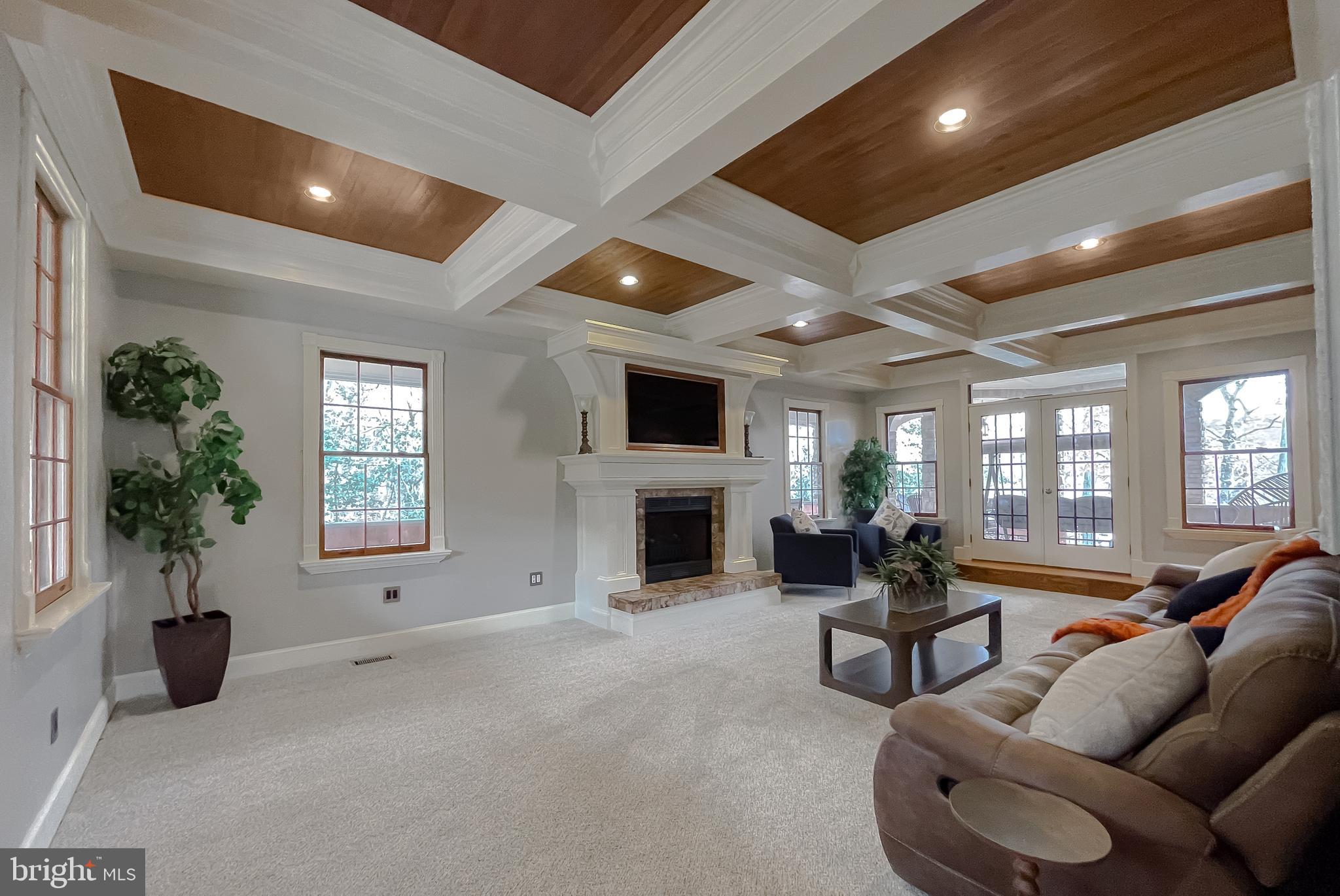 SOTTERLY MANOR - Residential