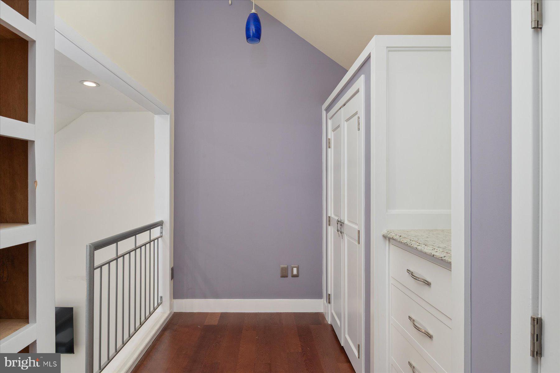 PASADENA - Residential