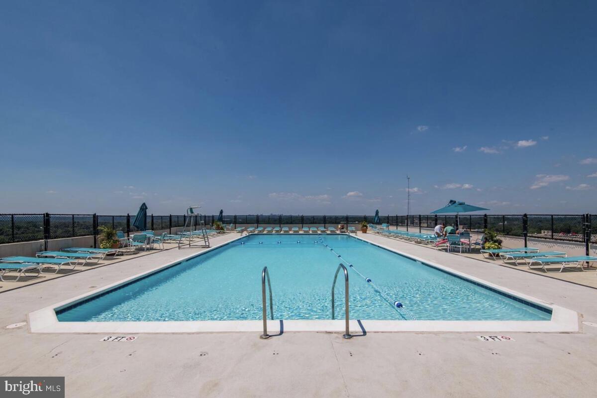 WILLOUGHBY OF CHEVY CHASE - Residential