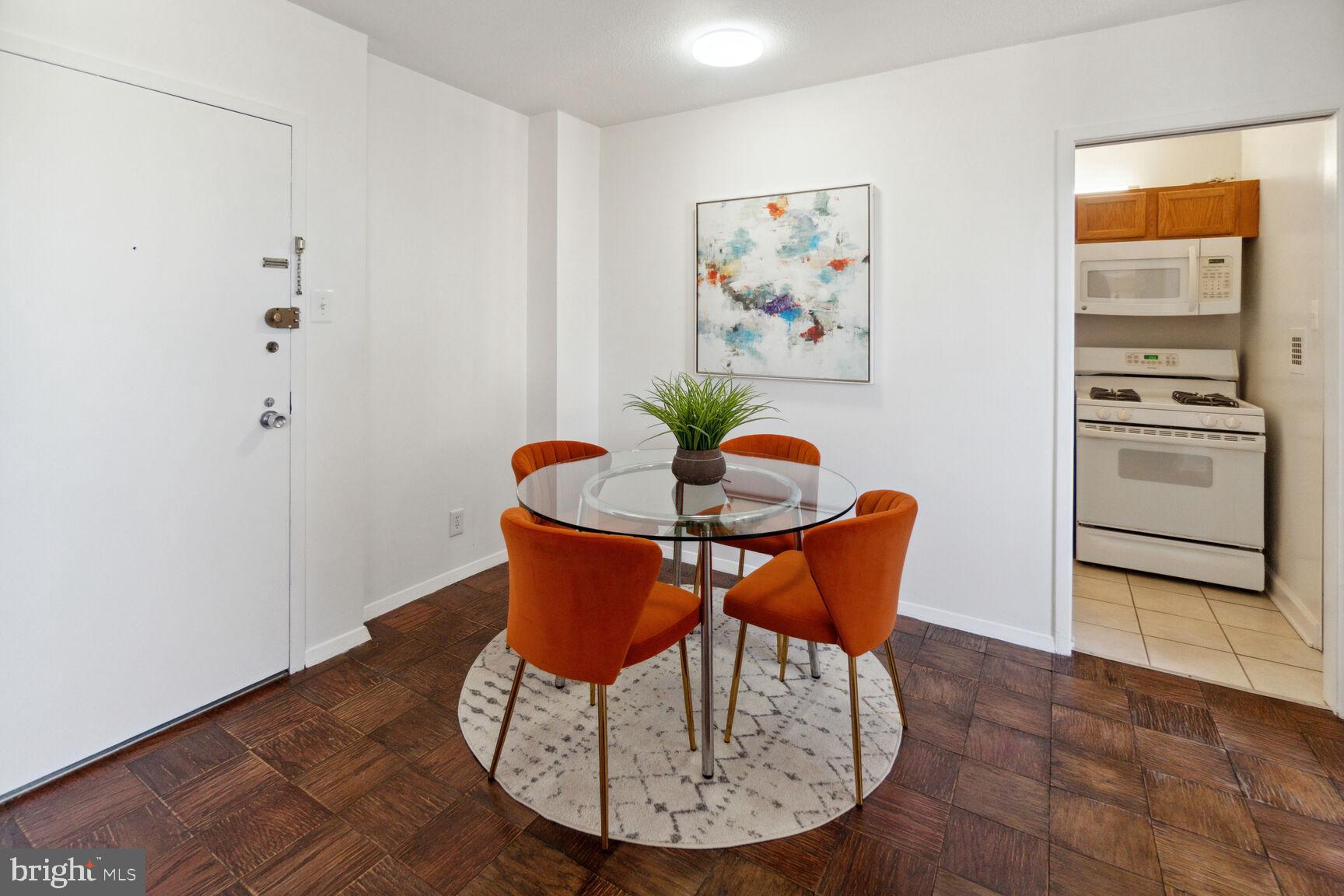 WILLOUGHBY OF CHEVY CHASE - Residential